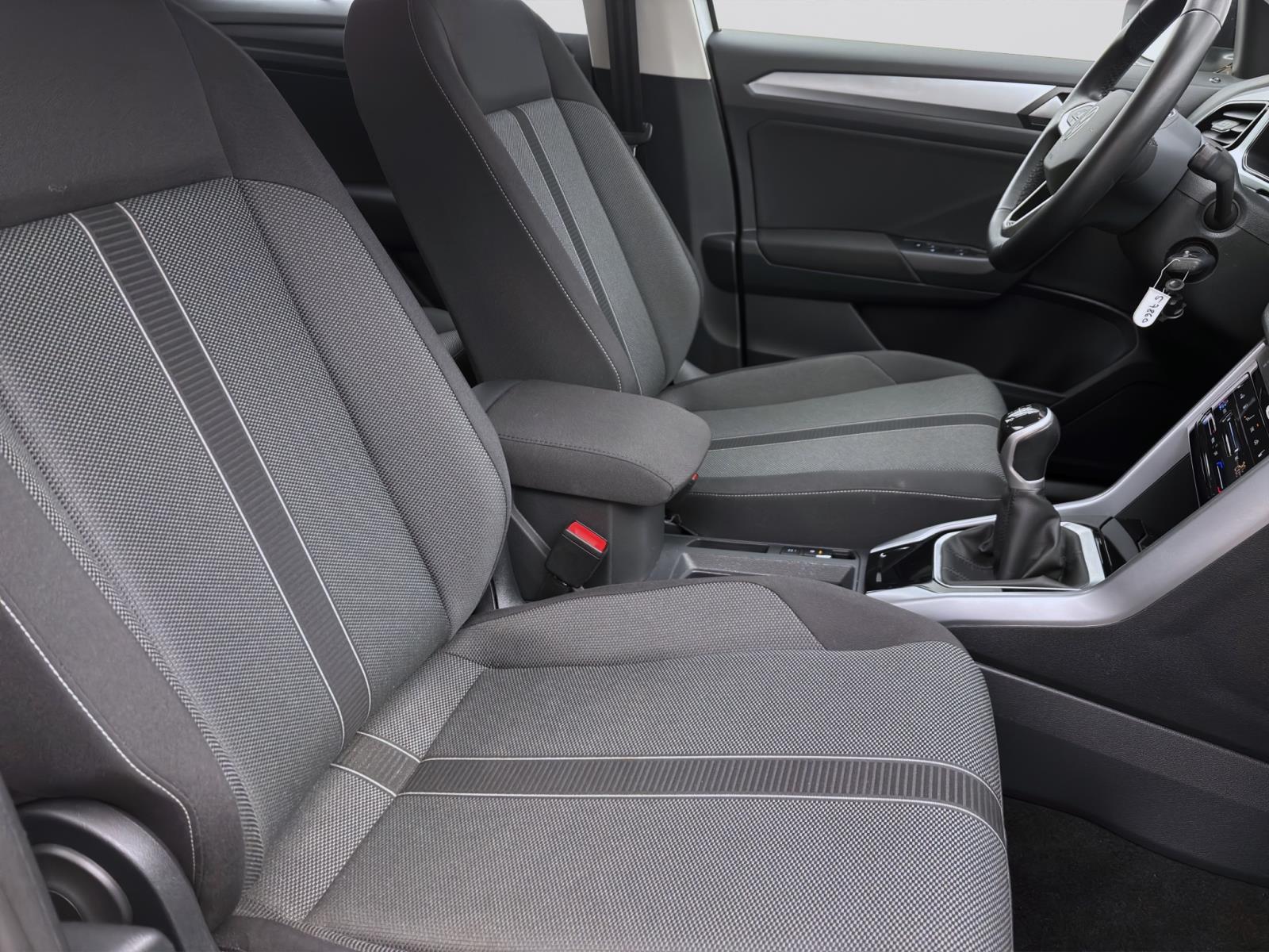Volkswagen T-Roc 1.0 TSI LIFE NAVI AHK LED SITZHZG KAMERA