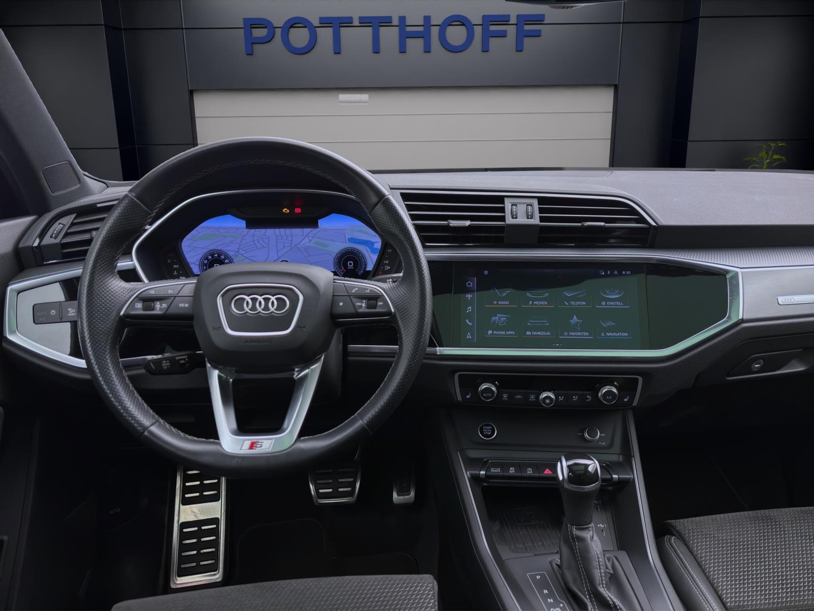Audi Q3 35 TFSI S LINE PANO NAVI+ KAMERA LED