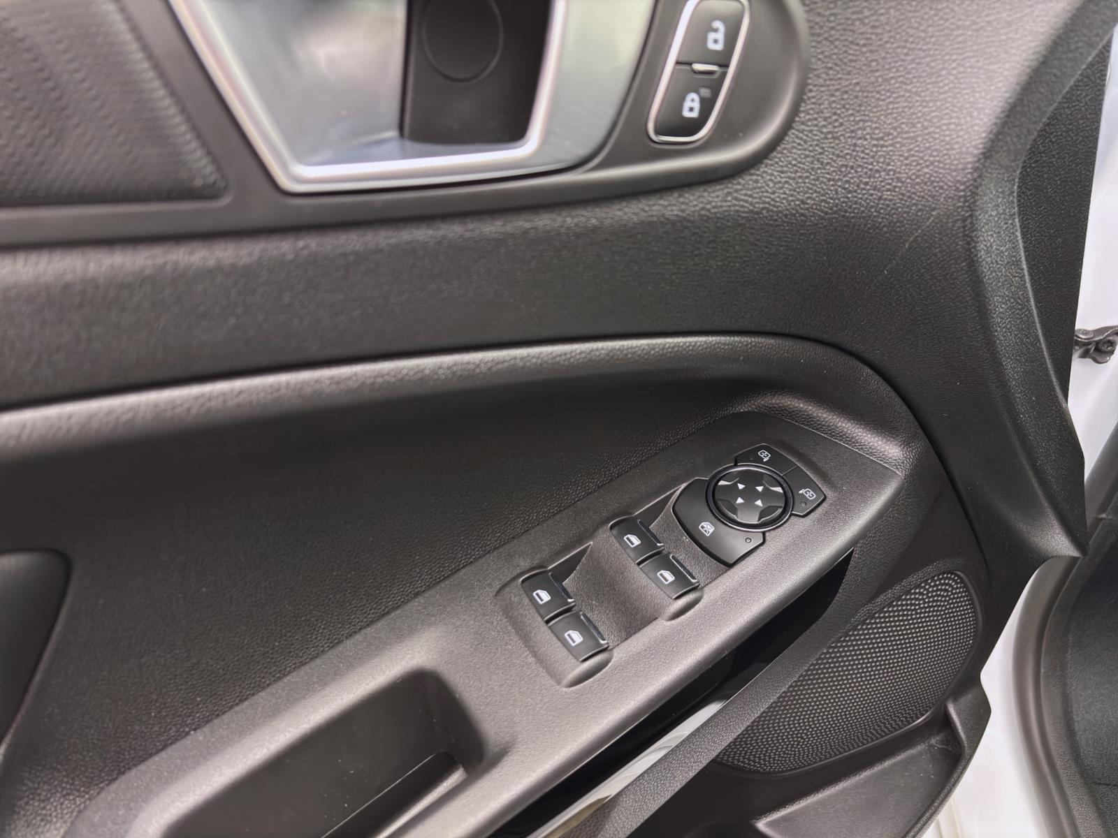 Ford EcoSport 1.0 EcoBoost ST-LINE LED GRA KLIMA