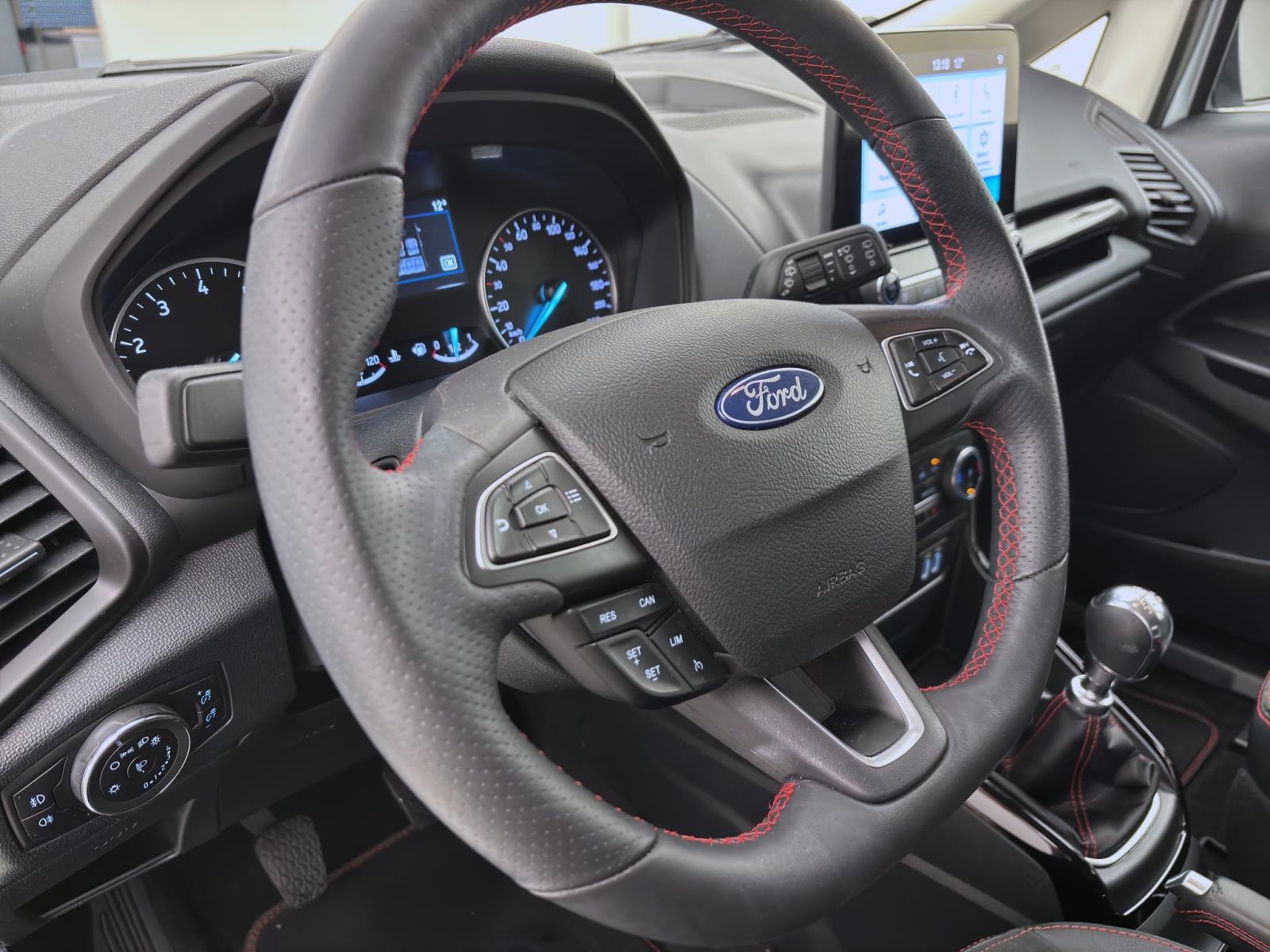 Ford EcoSport 1.0 EcoBoost ST-LINE LED GRA KLIMA