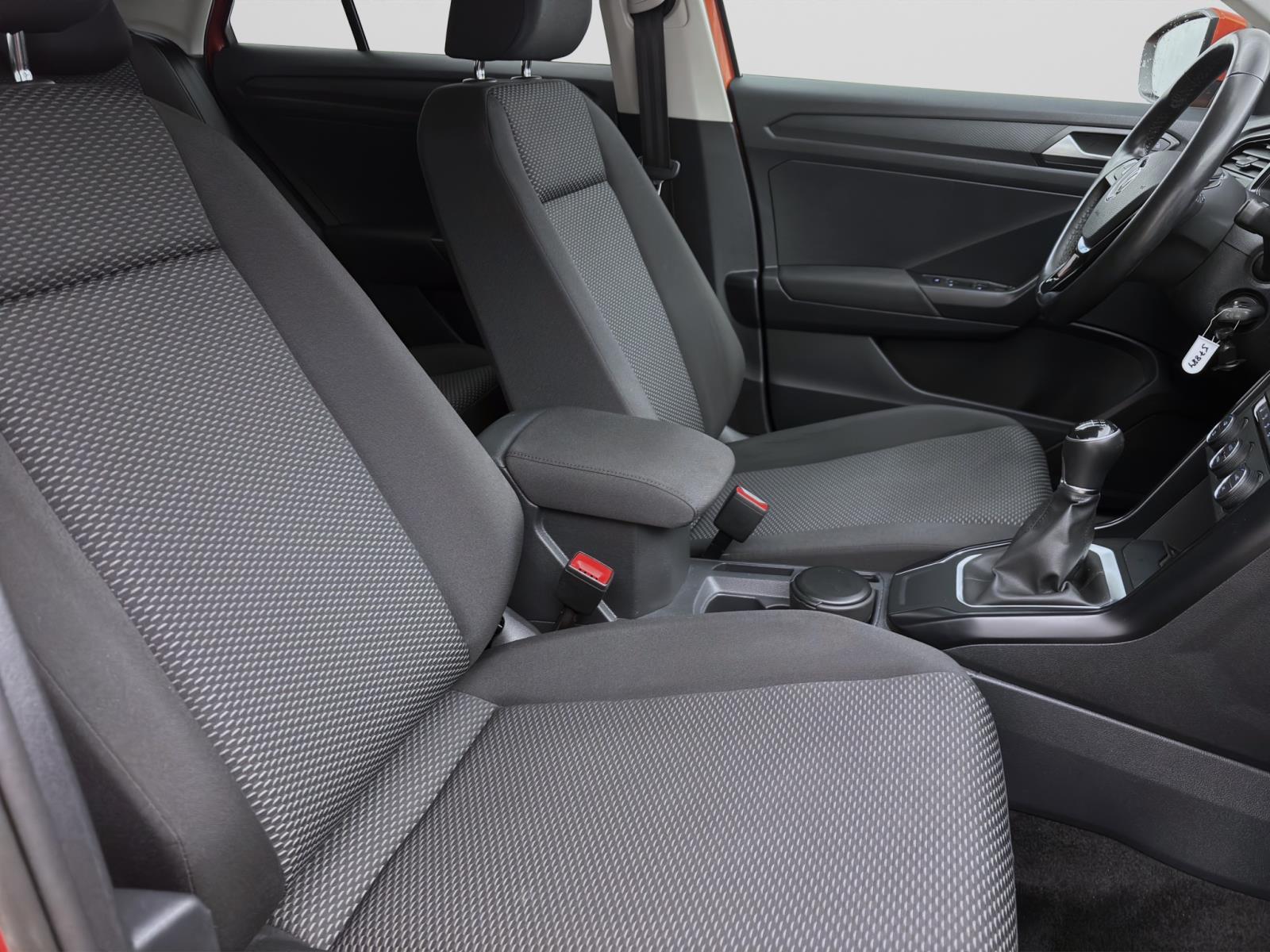 Volkswagen T-Roc 1.0 TSI NAVI KLIMA LM16 GANZJAHR