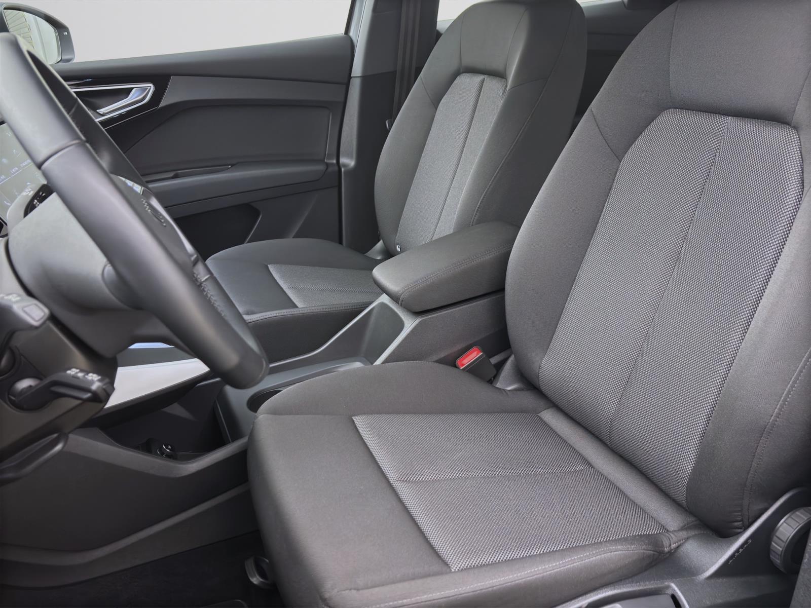 Audi Q4 e-tron Sportback 35 DAB+ LM19 PDC LED