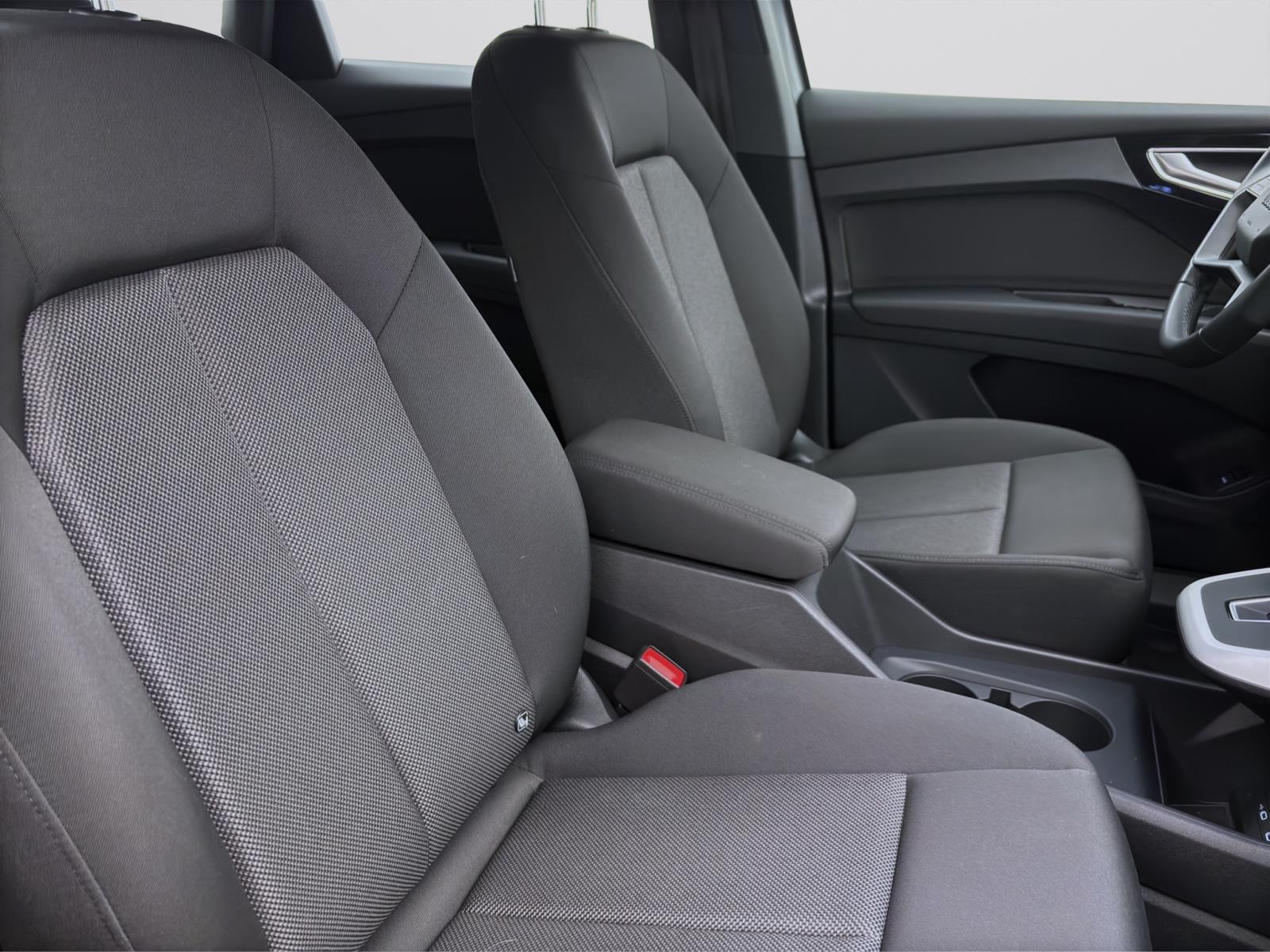 Audi Q4 e-tron Sportback 35 DAB+ LM19 PDC LED