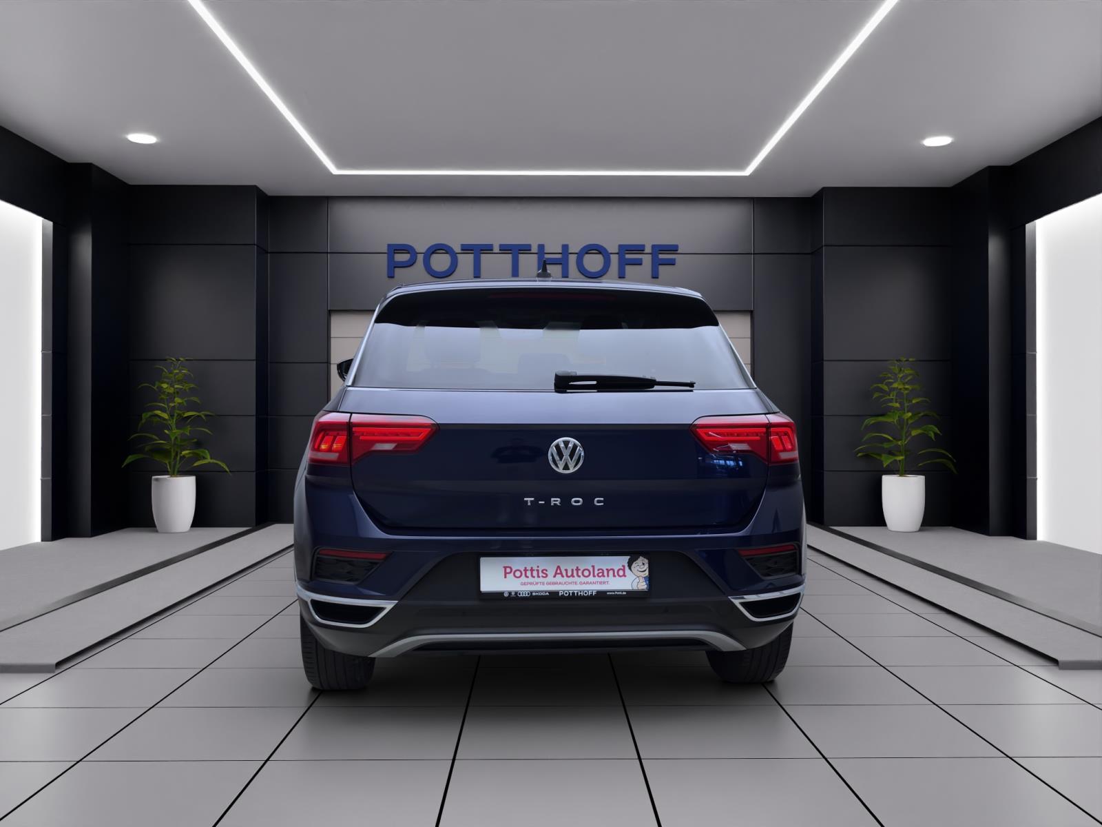 Volkswagen T-Roc 1.0 TSI UNITED AHK PDC NAVI LM16