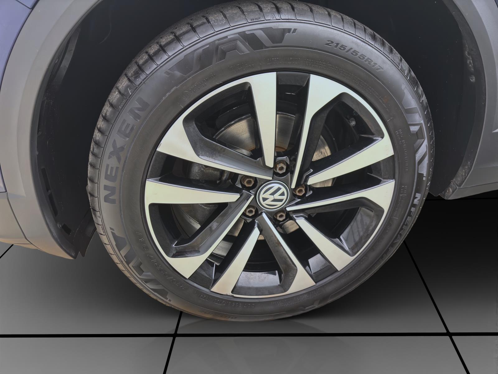 Volkswagen T-Roc 1.0 TSI UNITED AHK PDC NAVI LM16