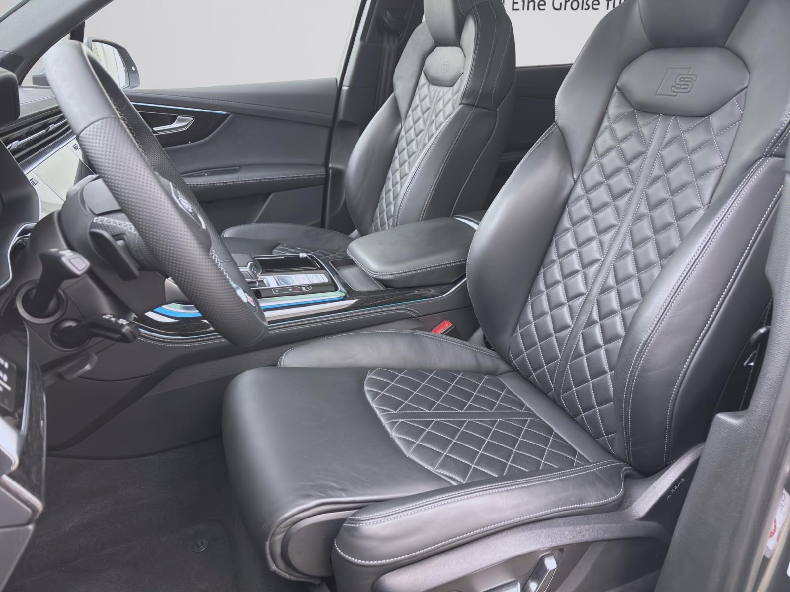 Audi Q7 55 TFSIe Q S LINE PANO AHK NAVI+ MATRIX KAMERA