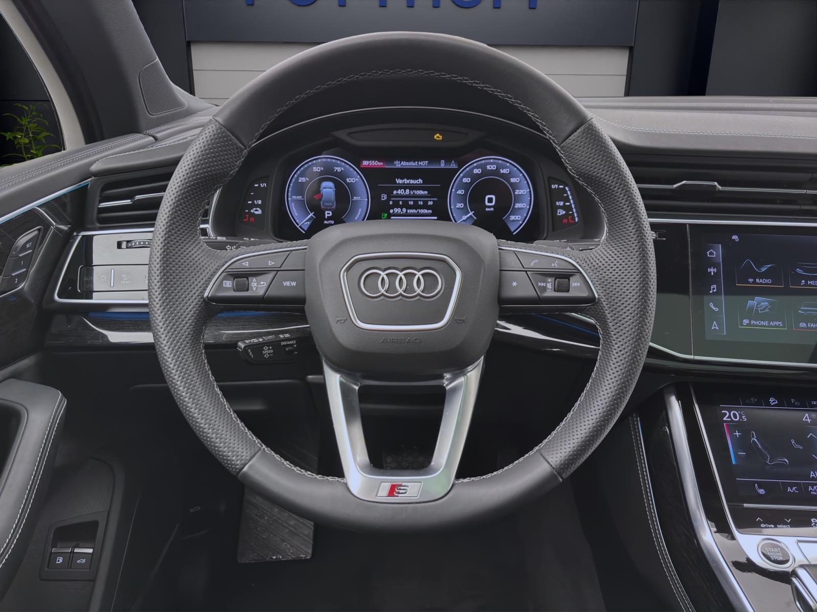 Audi Q7 55 TFSIe Q S LINE PANO AHK NAVI+ MATRIX KAMERA