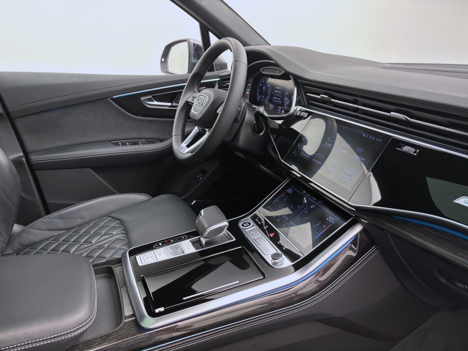 Audi Q7 55 TFSIe Q S LINE PANO AHK NAVI+ MATRIX KAMERA