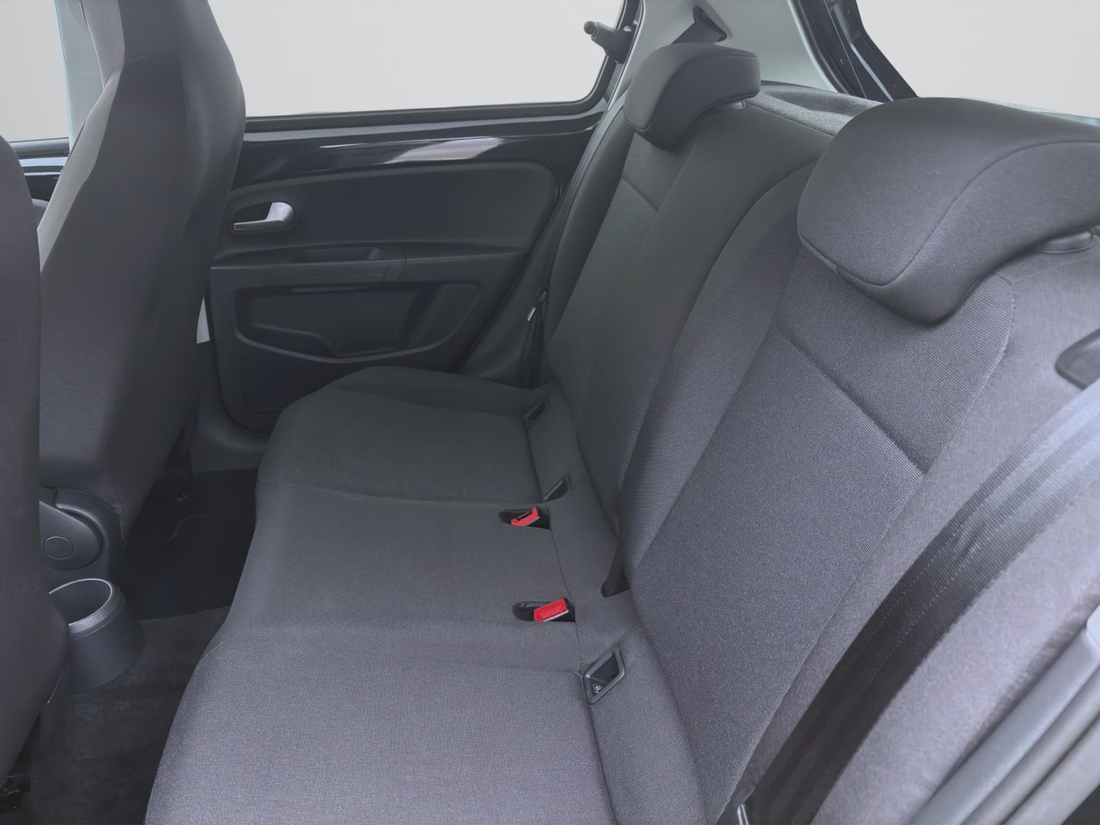 Bild 14: Volkswagen e-up! EDITION KAMERA PDC KLIMA LED