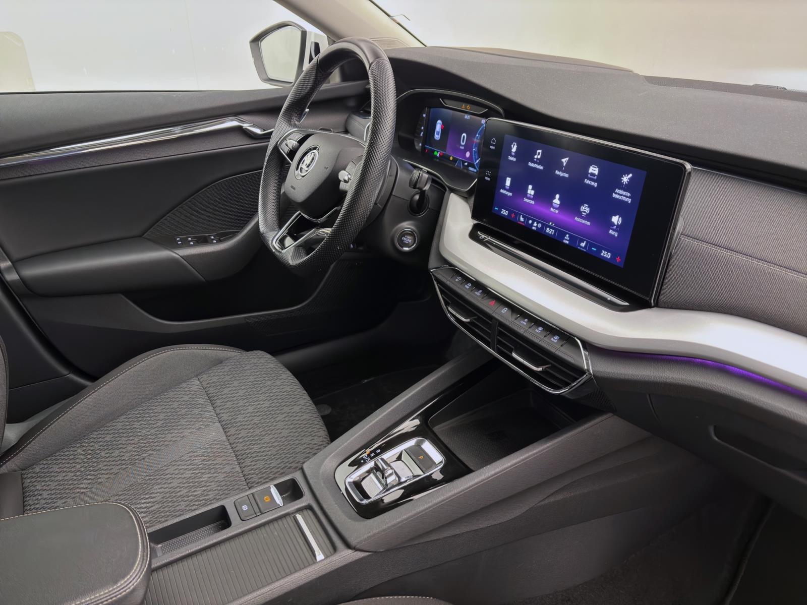 Skoda Octavia 2.0 TDI DSG STYLE HuD KAMERA NAVI AHK