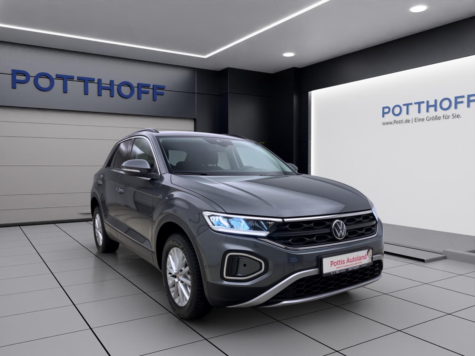 Volkswagen T-Roc 1.0 TSI LIFE NAVI SITZHZG PDC LED