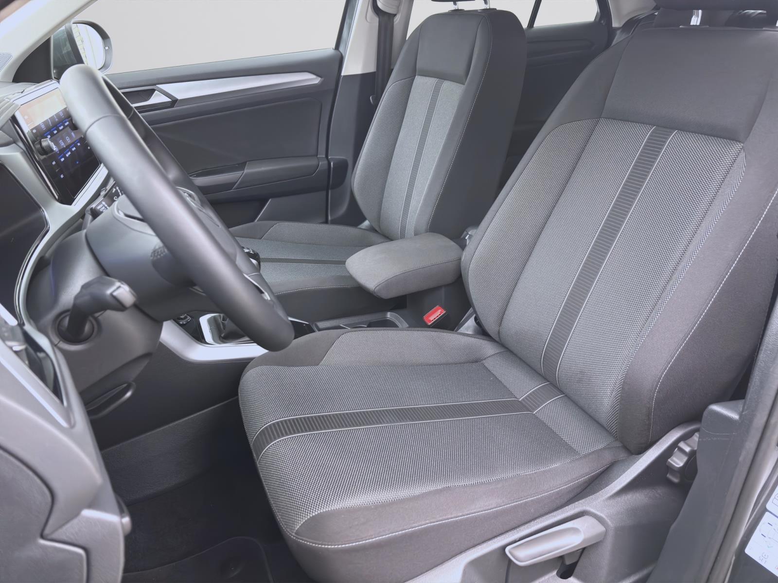 Volkswagen T-Roc 1.0 TSI LIFE NAVI SITZHZG PDC LED