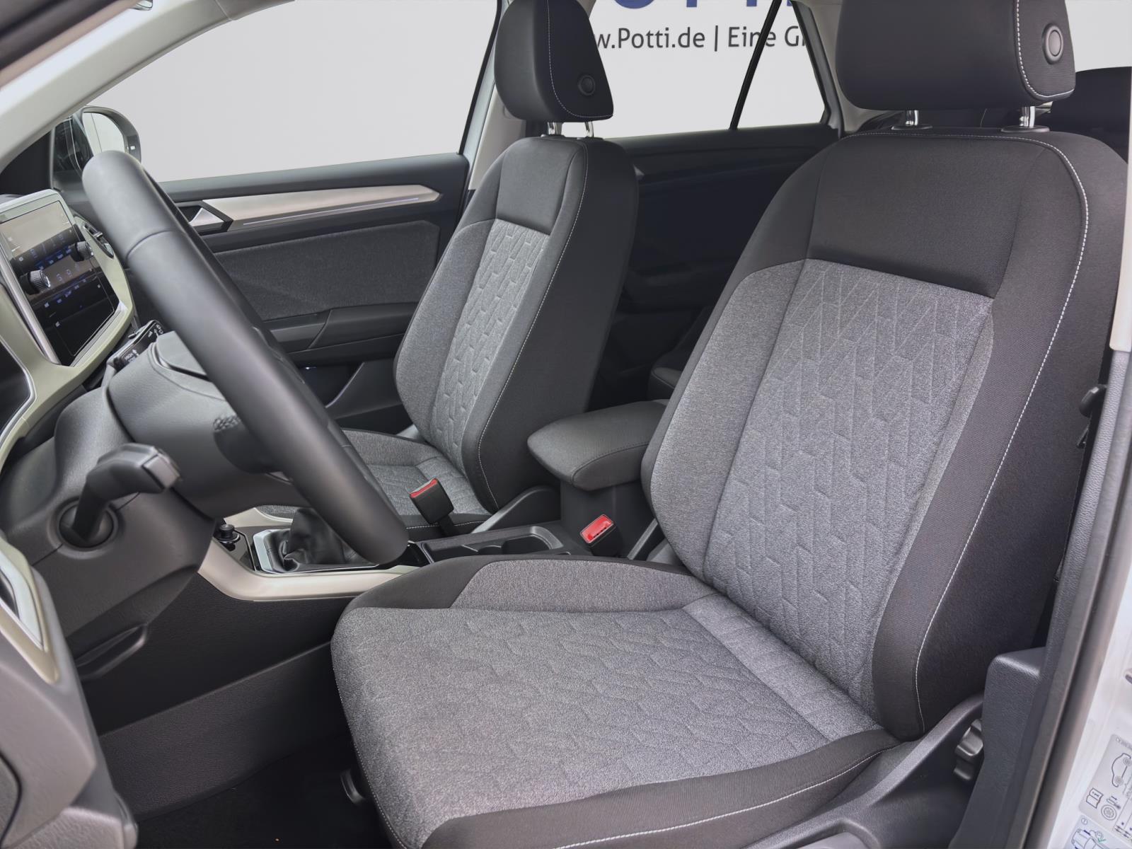 Volkswagen T-Roc 1.0 TSI MOVE NAVI LM17 PDC LED