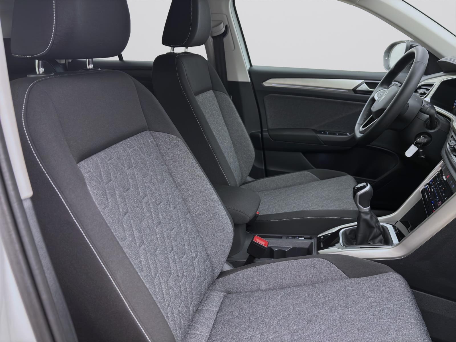 Volkswagen T-Roc 1.0 TSI MOVE NAVI LM17 PDC LED