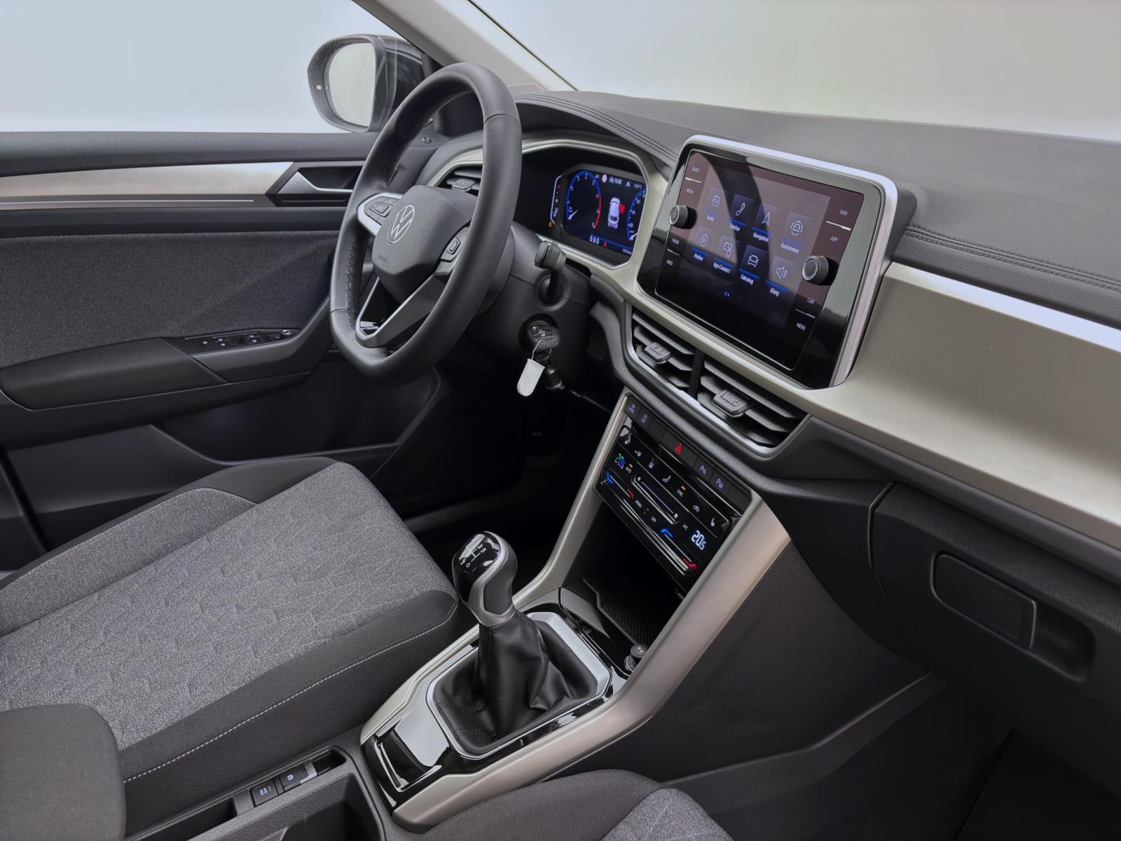 Volkswagen T-Roc 1.0 TSI MOVE NAVI LM17 PDC LED