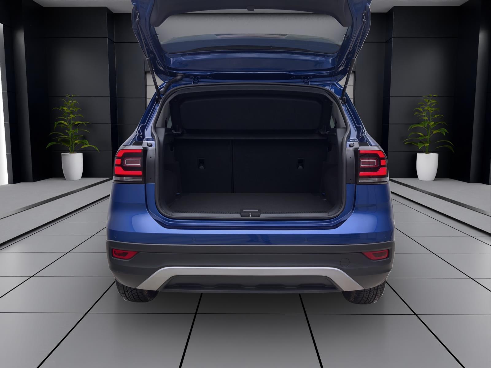 Volkswagen T-Cross 1.0 TSI MOVE NAVI ACC LM16 SITZHZG
