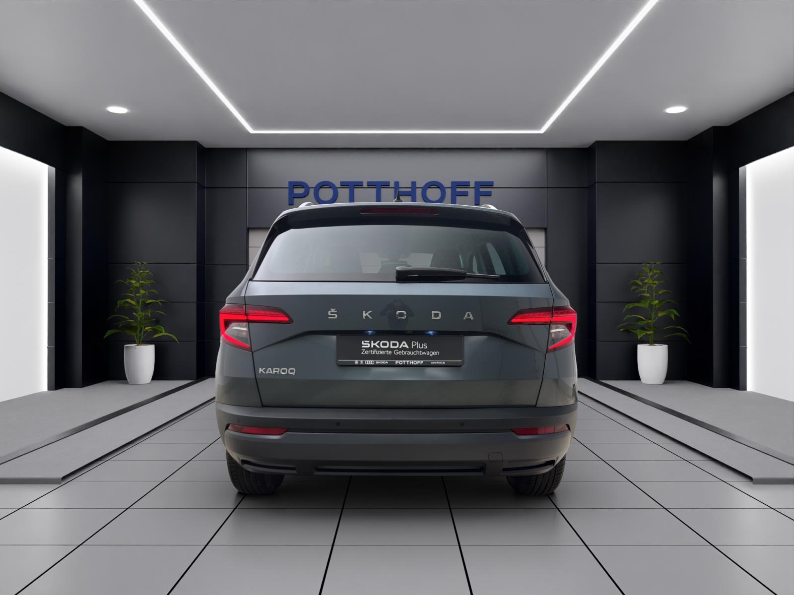 Skoda Karoq 2.0 TDI DRIVE 125 NAVI AHK ACC LM17