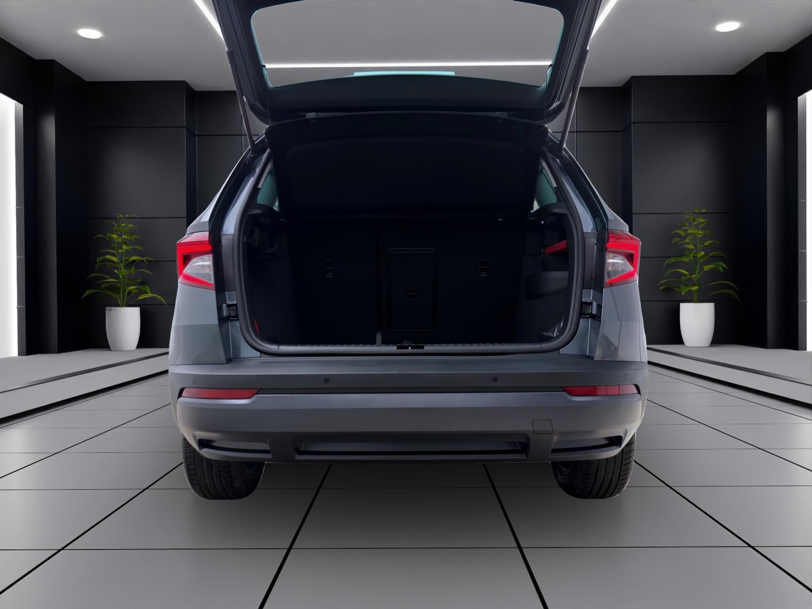 Skoda Karoq 2.0 TDI DRIVE 125 NAVI AHK ACC LM17