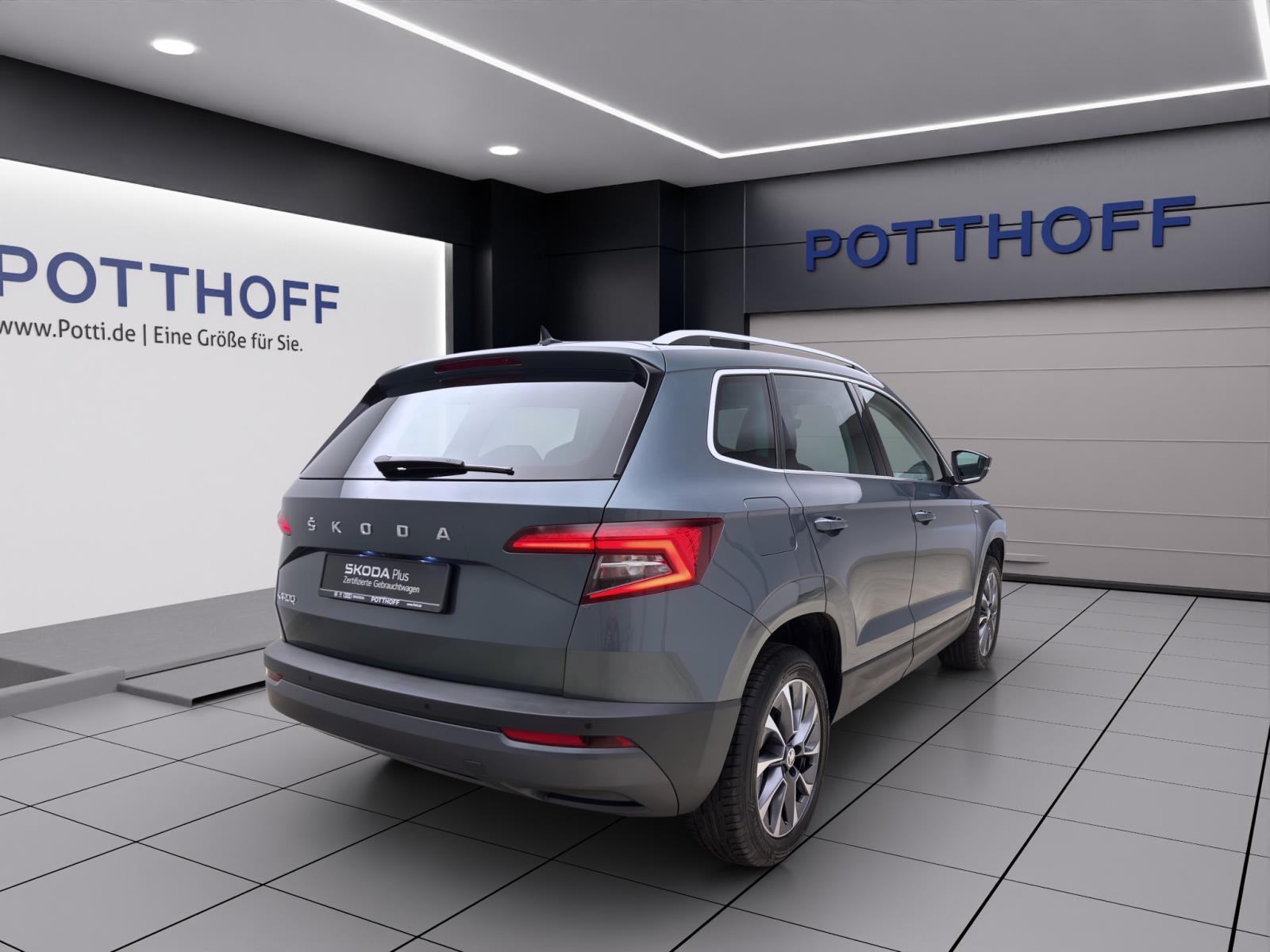 Skoda Karoq 2.0 TDI DRIVE 125 NAVI AHK ACC LM17
