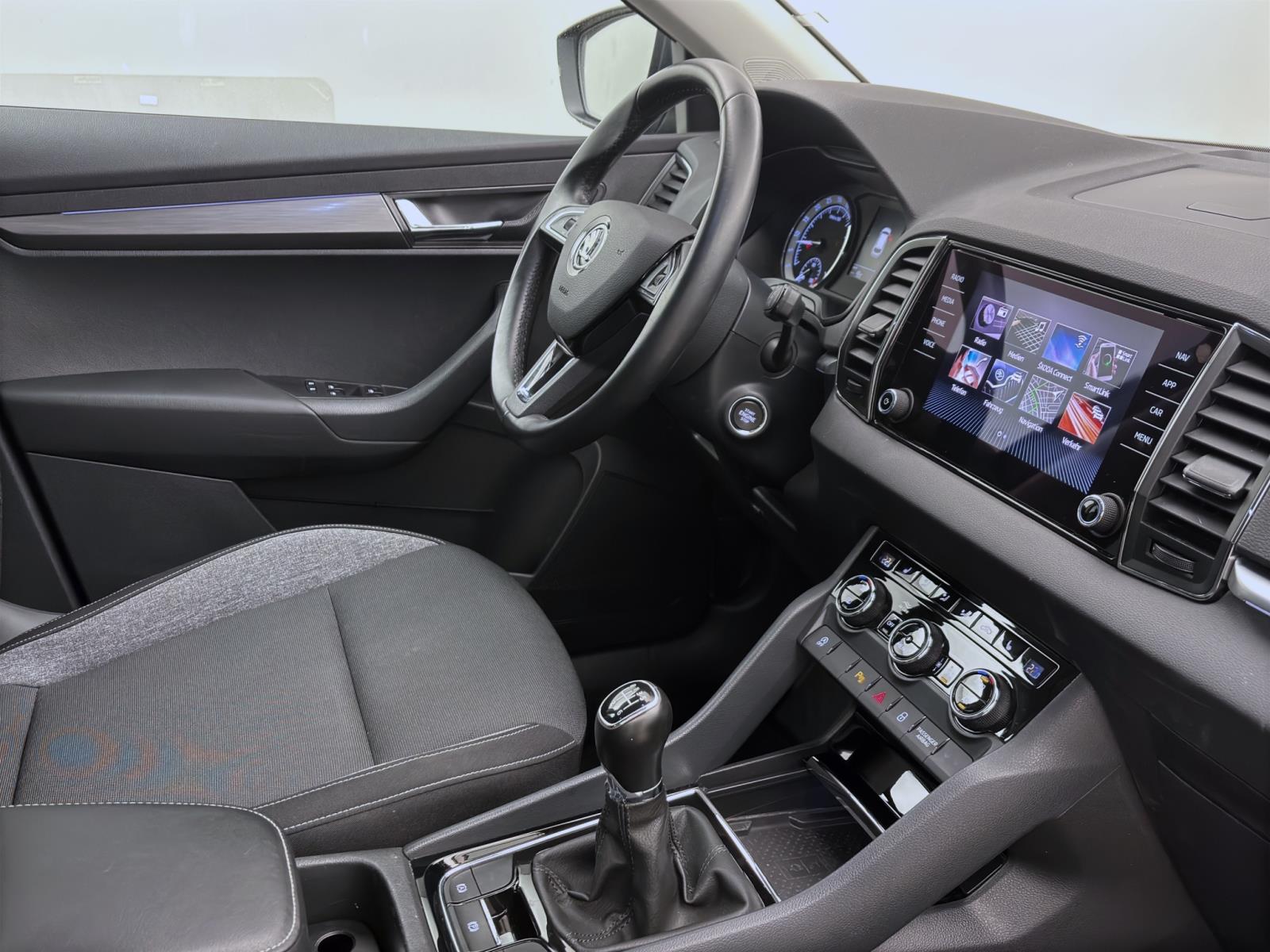 Skoda Karoq 2.0 TDI DRIVE 125 NAVI AHK ACC LM17