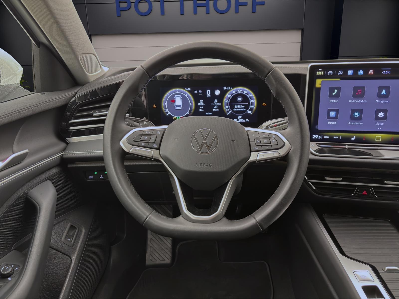 Volkswagen Passat Variant 2.0 TDI DSG ELEGANCE MATRIX NAVI AHK