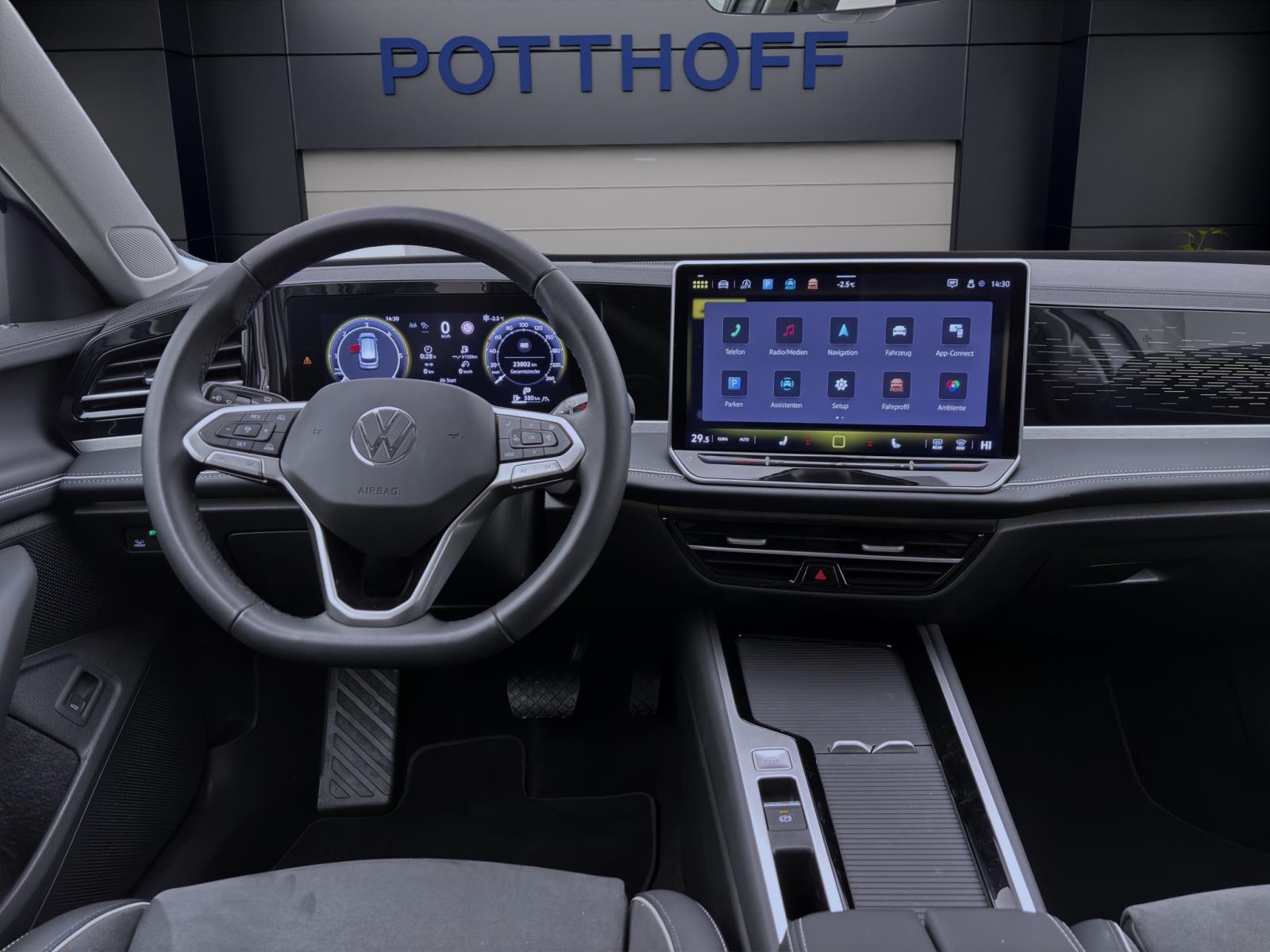 Volkswagen Passat Variant 2.0 TDI DSG ELEGANCE MATRIX NAVI AHK