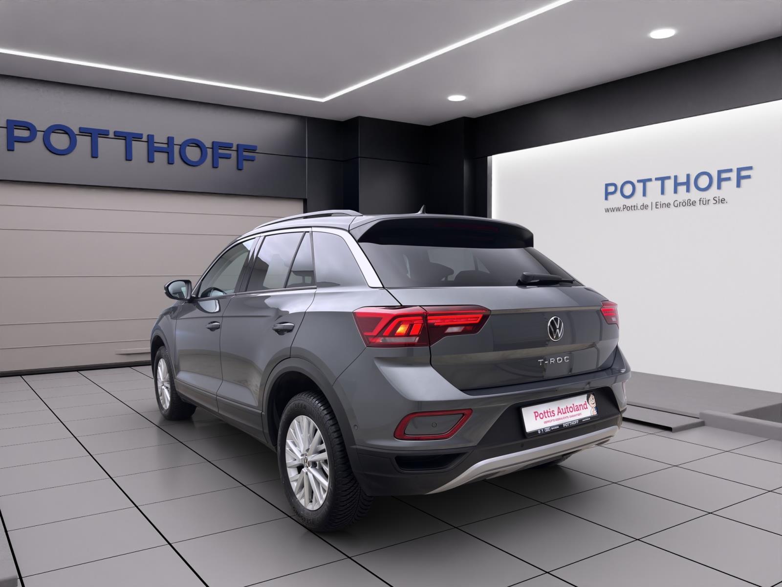 Volkswagen T-Roc 1.0 TSI LIFE NAVI PDC LED SITZHZG