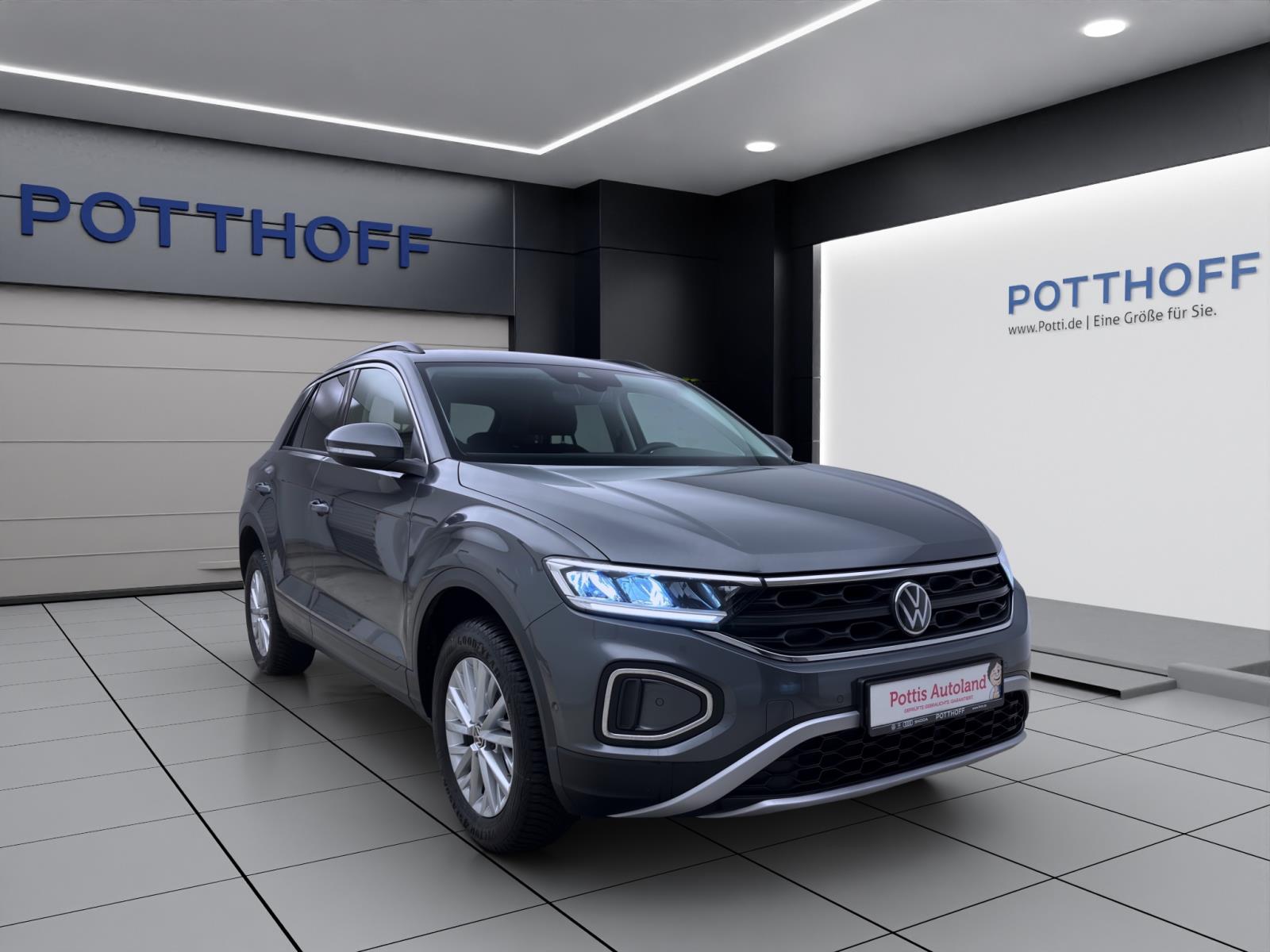 Volkswagen T-Roc 1.0 TSI LIFE NAVI PDC LED SITZHZG