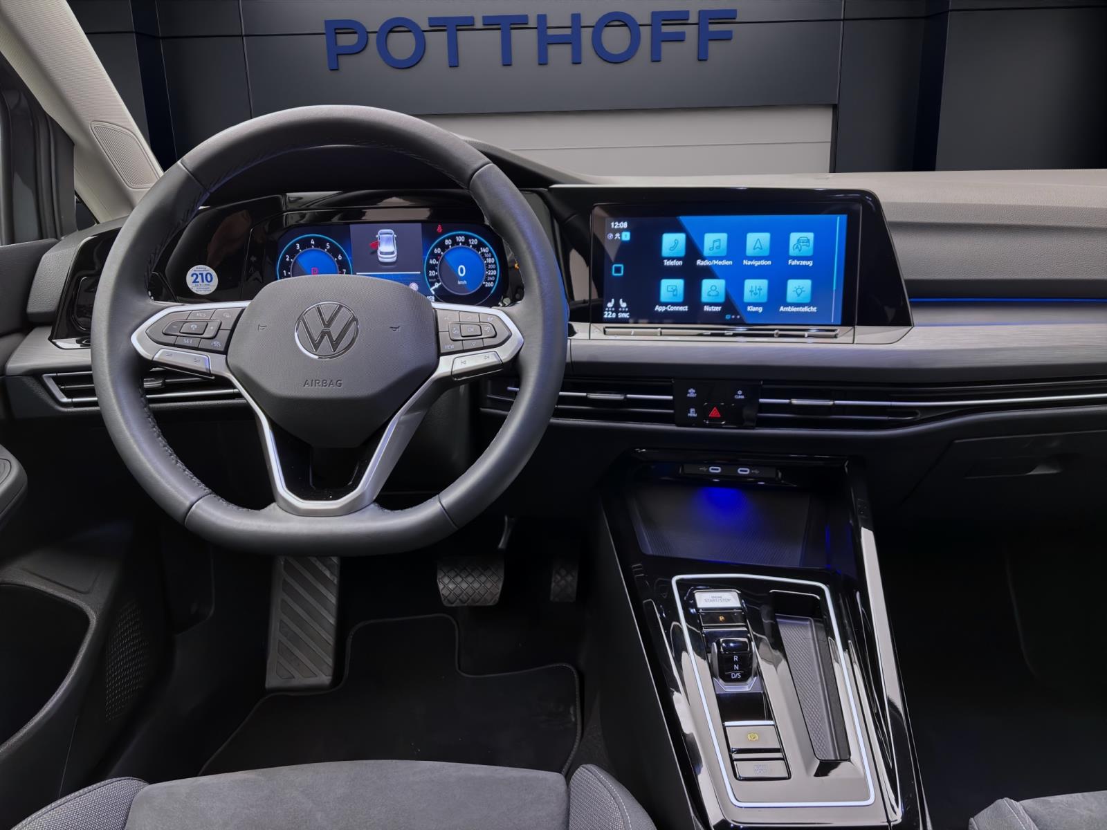 Volkswagen Golf 2.0 TSI DSG STYLE NAVI KAMERA PDC LED