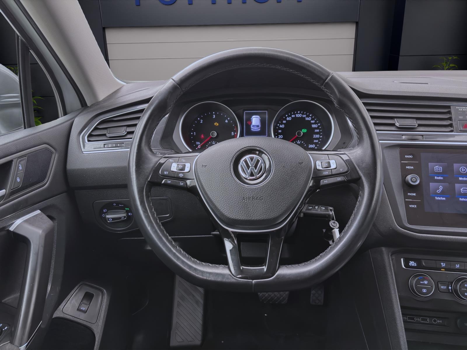 Volkswagen Tiguan Allspace 2.0 TDI DSG COMFORTLINE AHK NAVI ACC