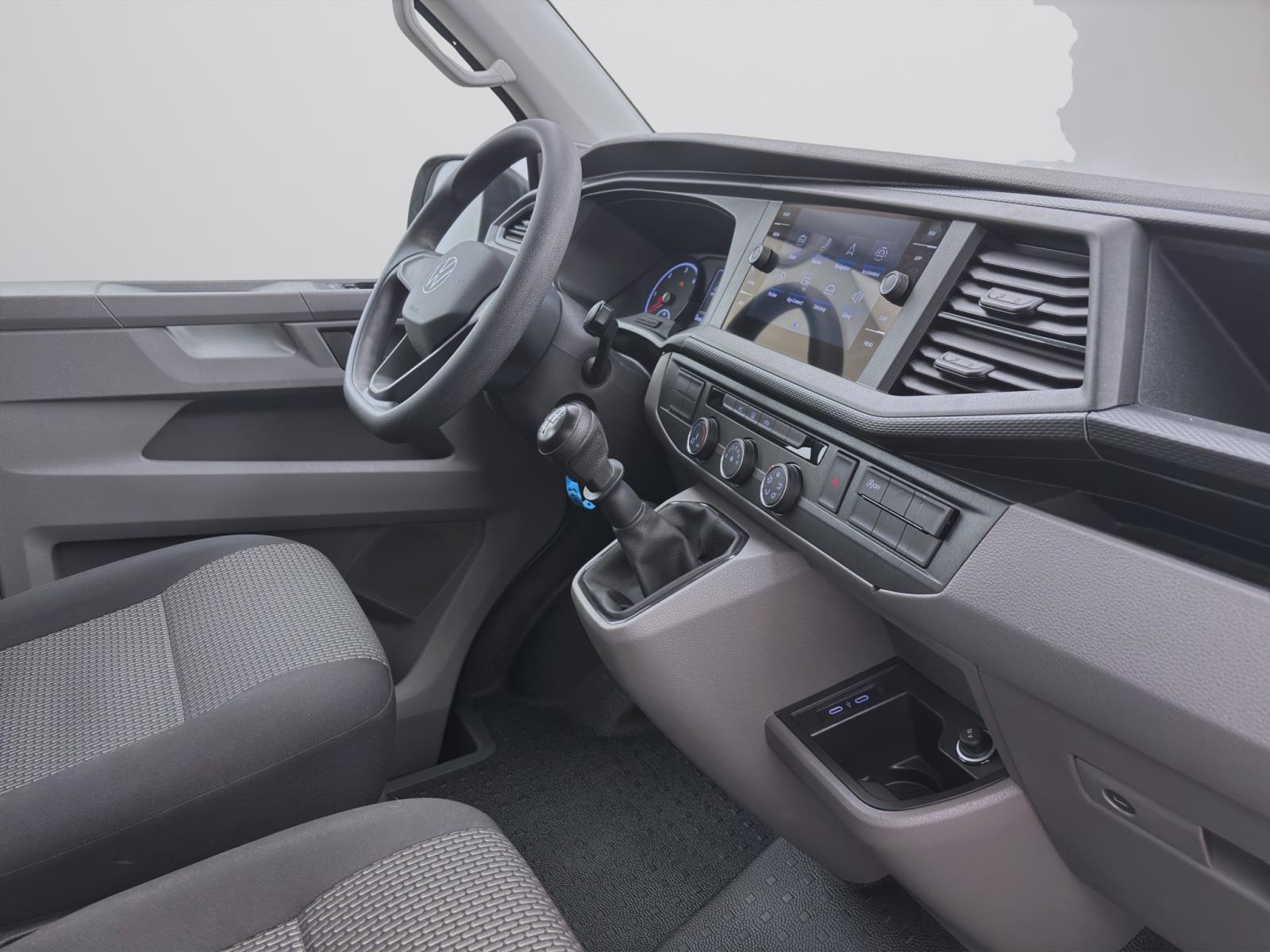 Volkswagen T6.1 Transporter Kombi 2.0 TDI 9-SITZER NAVI KLIMA PDC