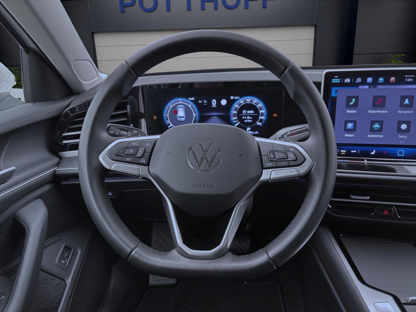 Volkswagen Passat Variant 2.0 TDI DSG ELEGANCE MATRIX AHK NAVI KAMERA
