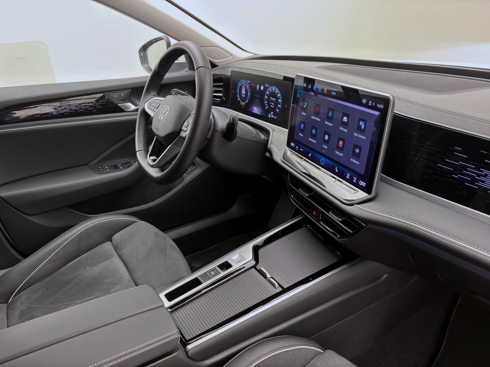 Volkswagen Passat Variant 2.0 TDI DSG ELEGANCE MATRIX AHK NAVI KAMERA
