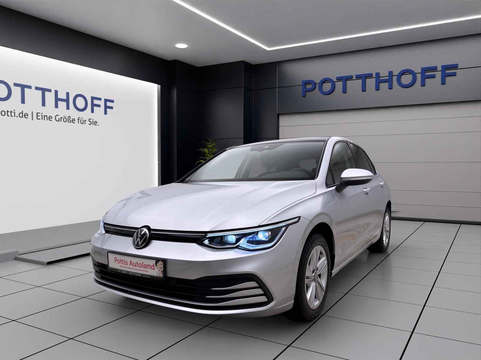 Volkswagen Golf 1.5 TSI LIFE MATRIX PANO ACC NAVI