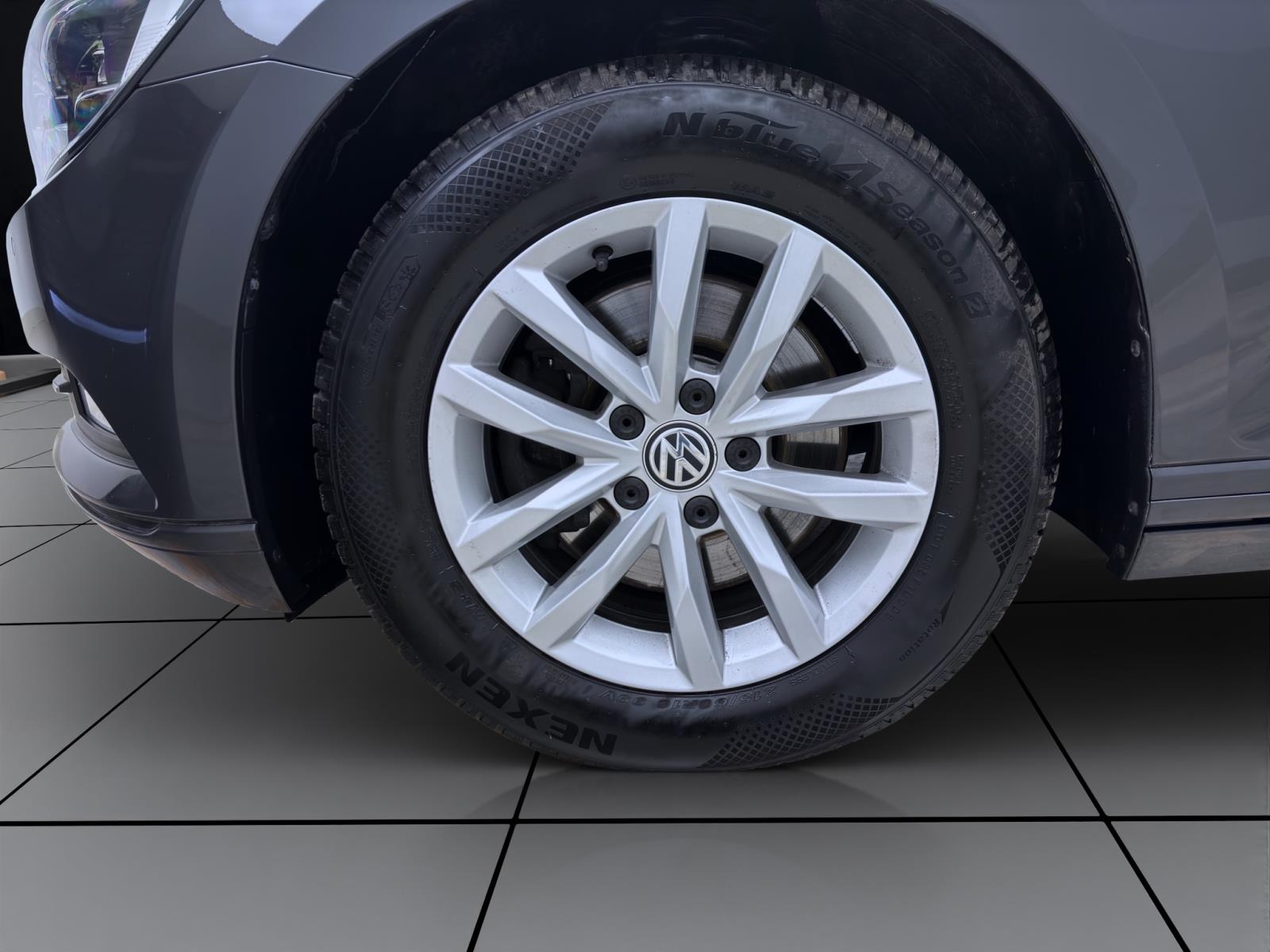 Volkswagen Passat Variant 1.4 TSI COMFORTLINE NAVI ACC SITZHZG PDC