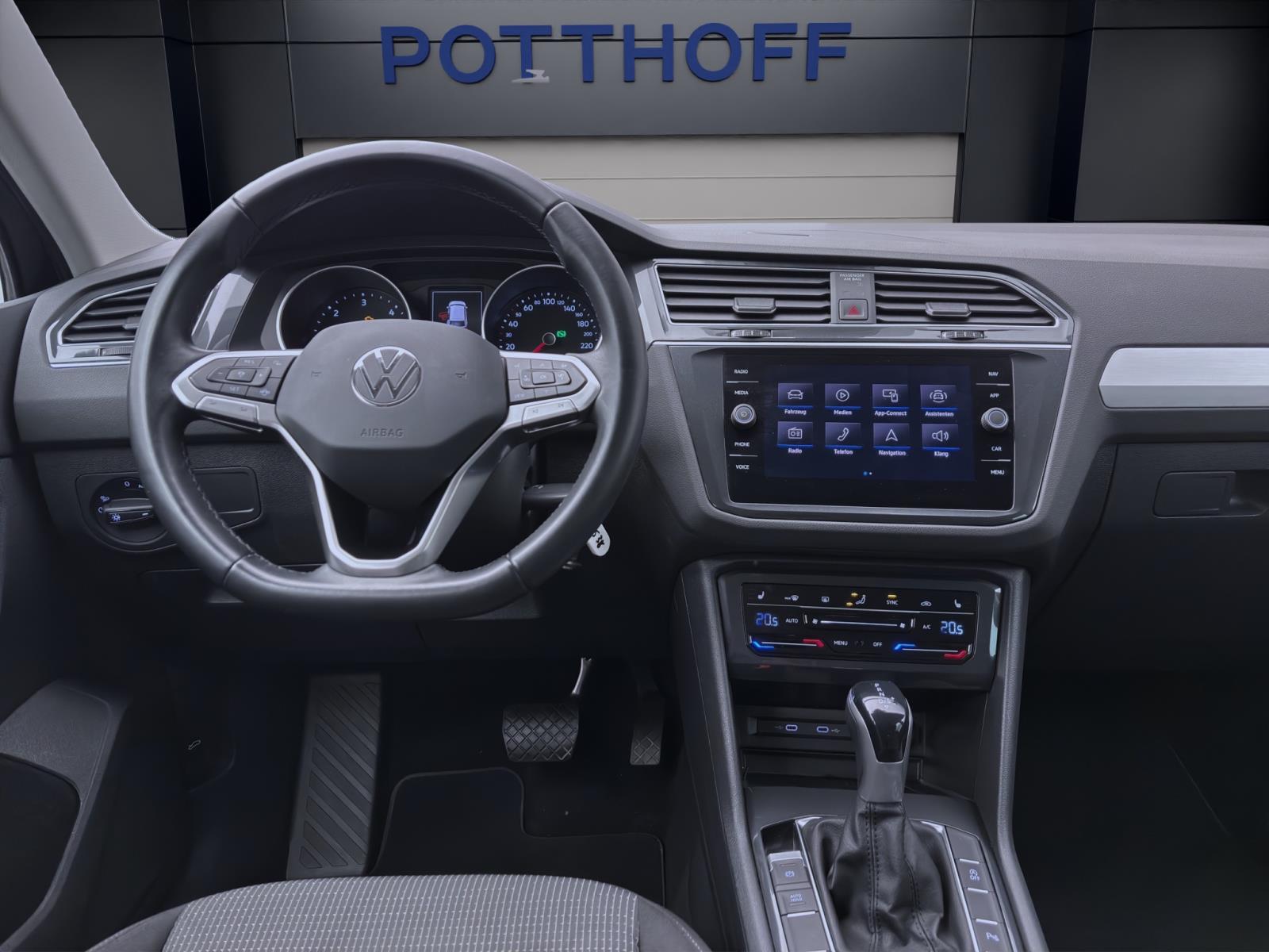 Volkswagen Tiguan 2.0 TDI DSG NAVI LM17 KLIMA DAB+ MATRIX