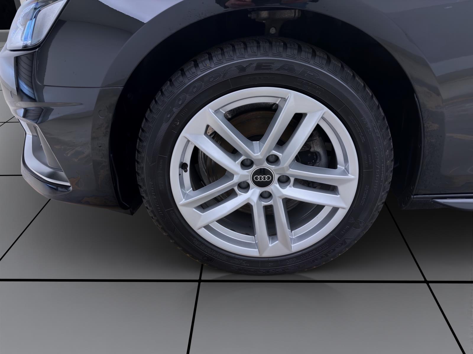 Audi A4 35 TDI ADVANCED KAMERA NAVI VIRTUAL LM17