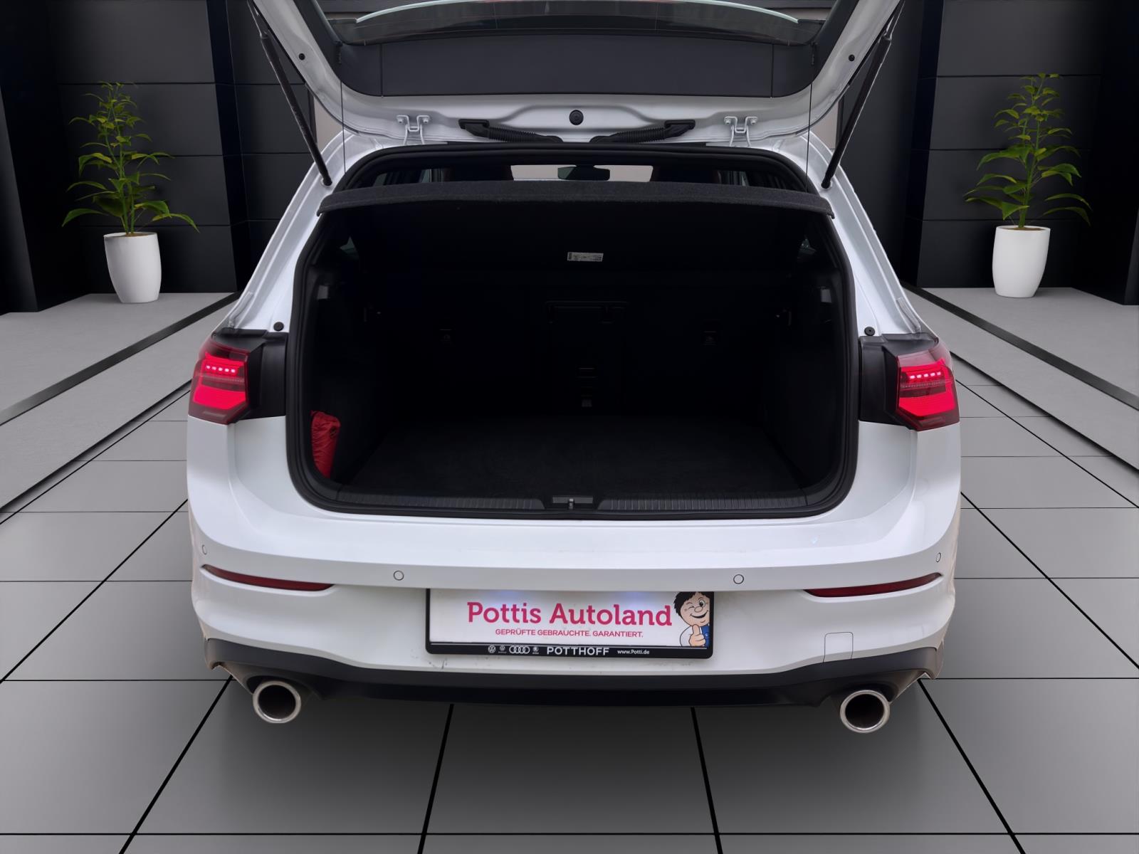 Volkswagen Golf GTI BLACK STYLE NAVI IQ.LIGHT KAMERA