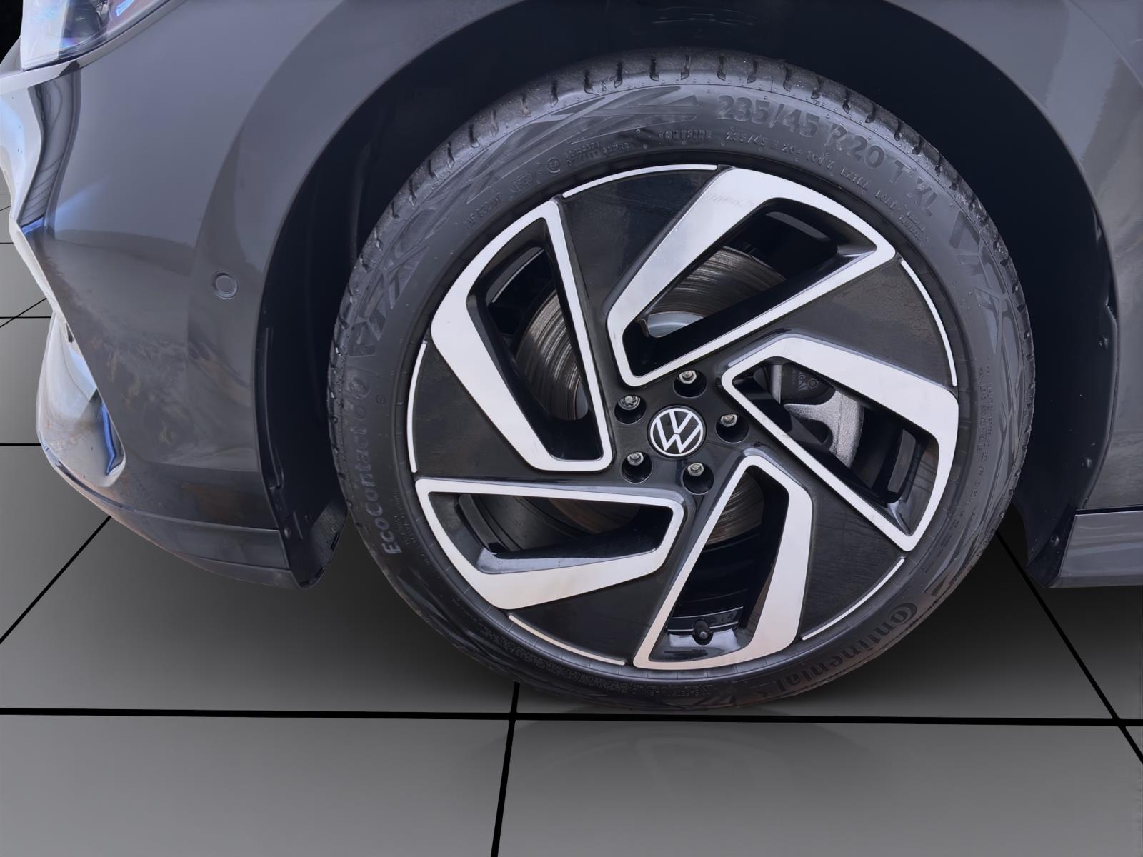 Volkswagen ID.7 PRO HARMAN HuD DCC eKLAPPE