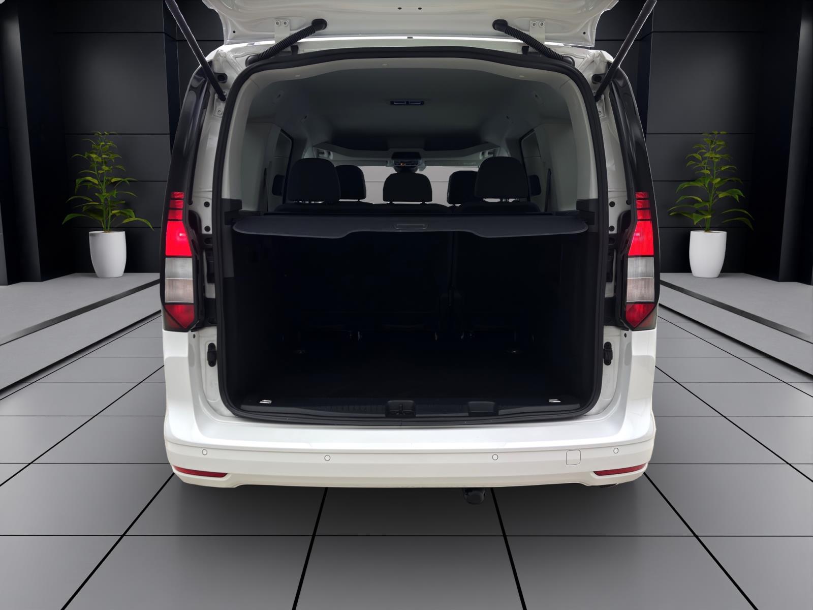 Volkswagen Caddy 2.0 TDI DSG LIFE AHK KLIMA PDC LM16
