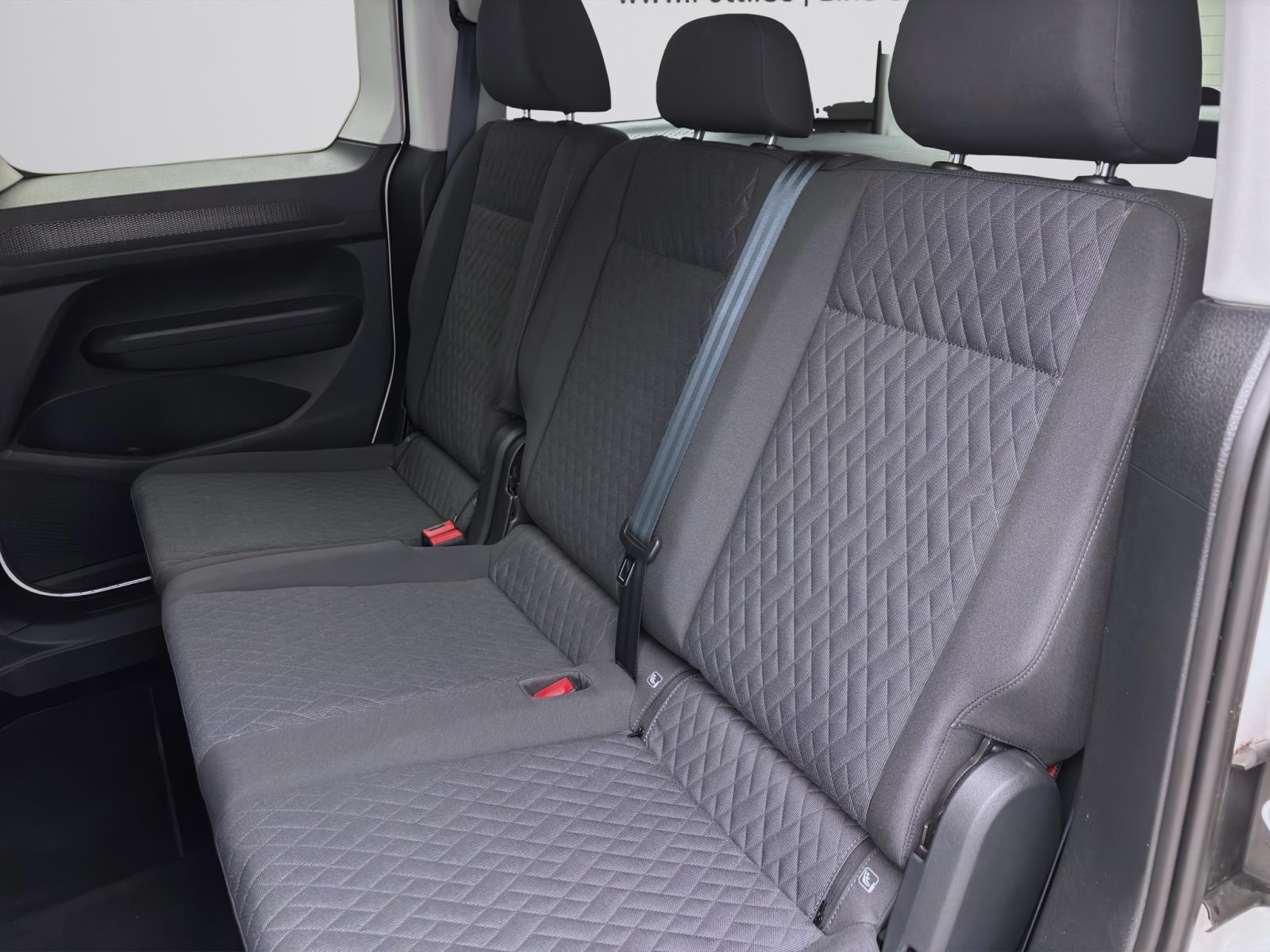 Volkswagen Caddy 2.0 TDI DSG LIFE AHK KLIMA PDC LM16