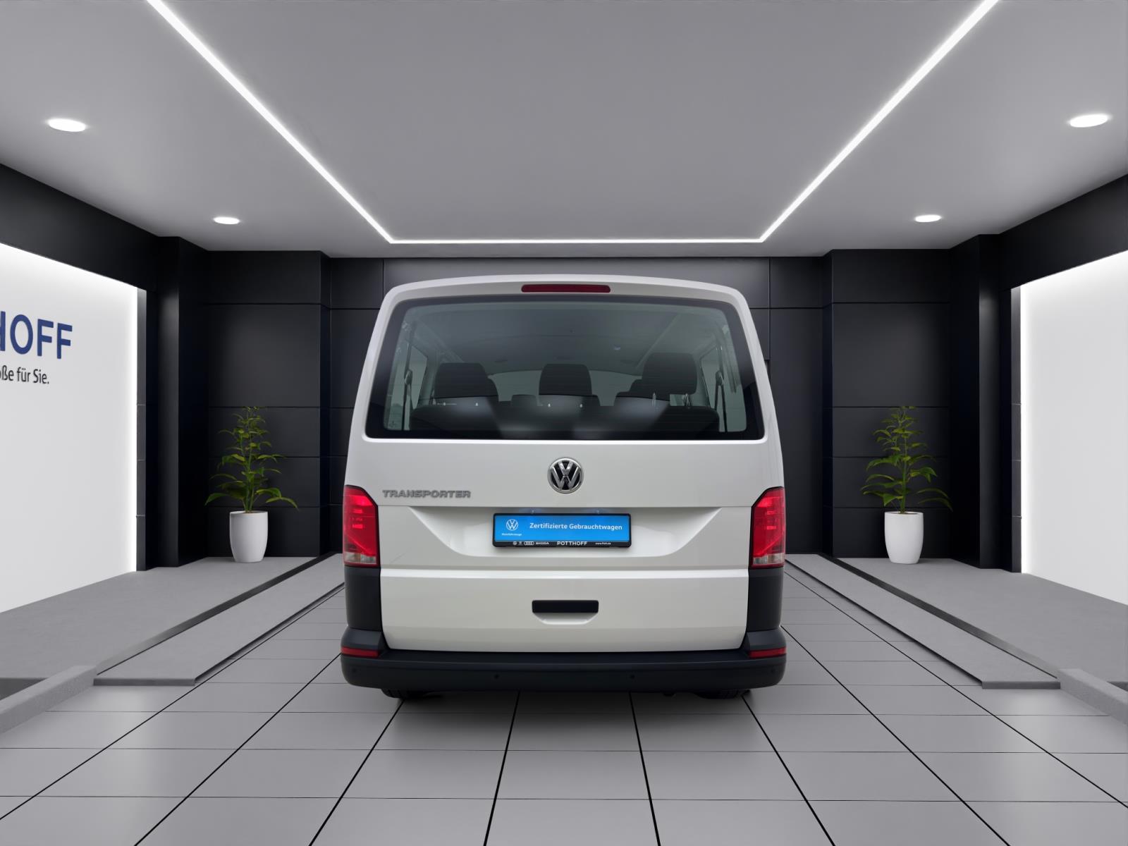 Volkswagen T6.1 Transporter Kombi 2.0 TDI 9-SITZER NAVI KLIMA PDC