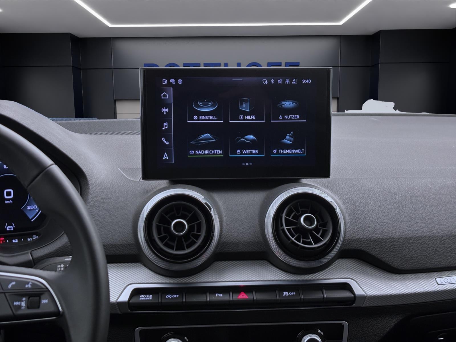 Audi Q2 35 TDI ADVANCED NAVI KAMERA GANZJAHR LM17