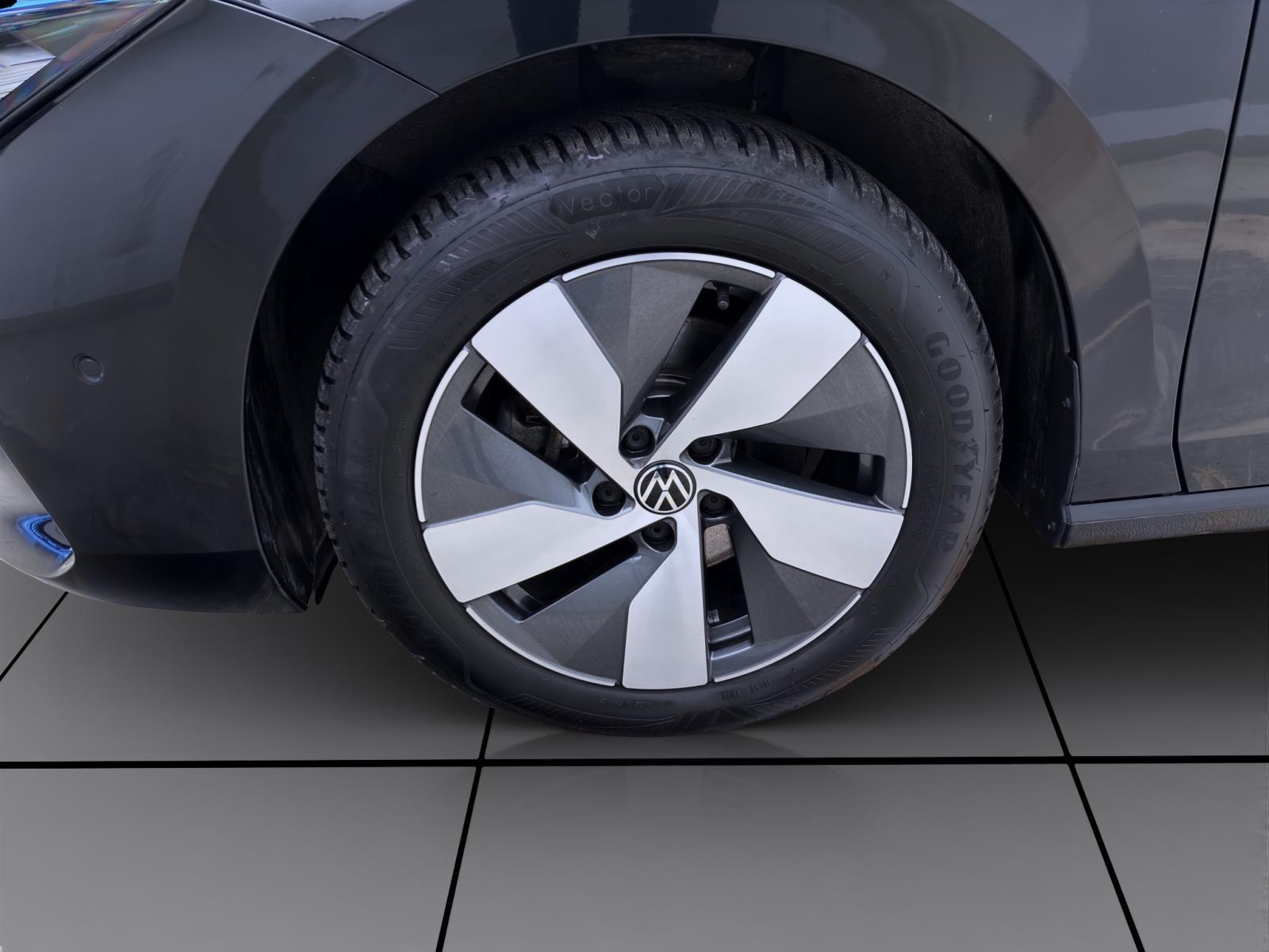 Volkswagen Passat Variant 2.0 TDI DSG BUSINESS NAVI AHK KAMERA PDC