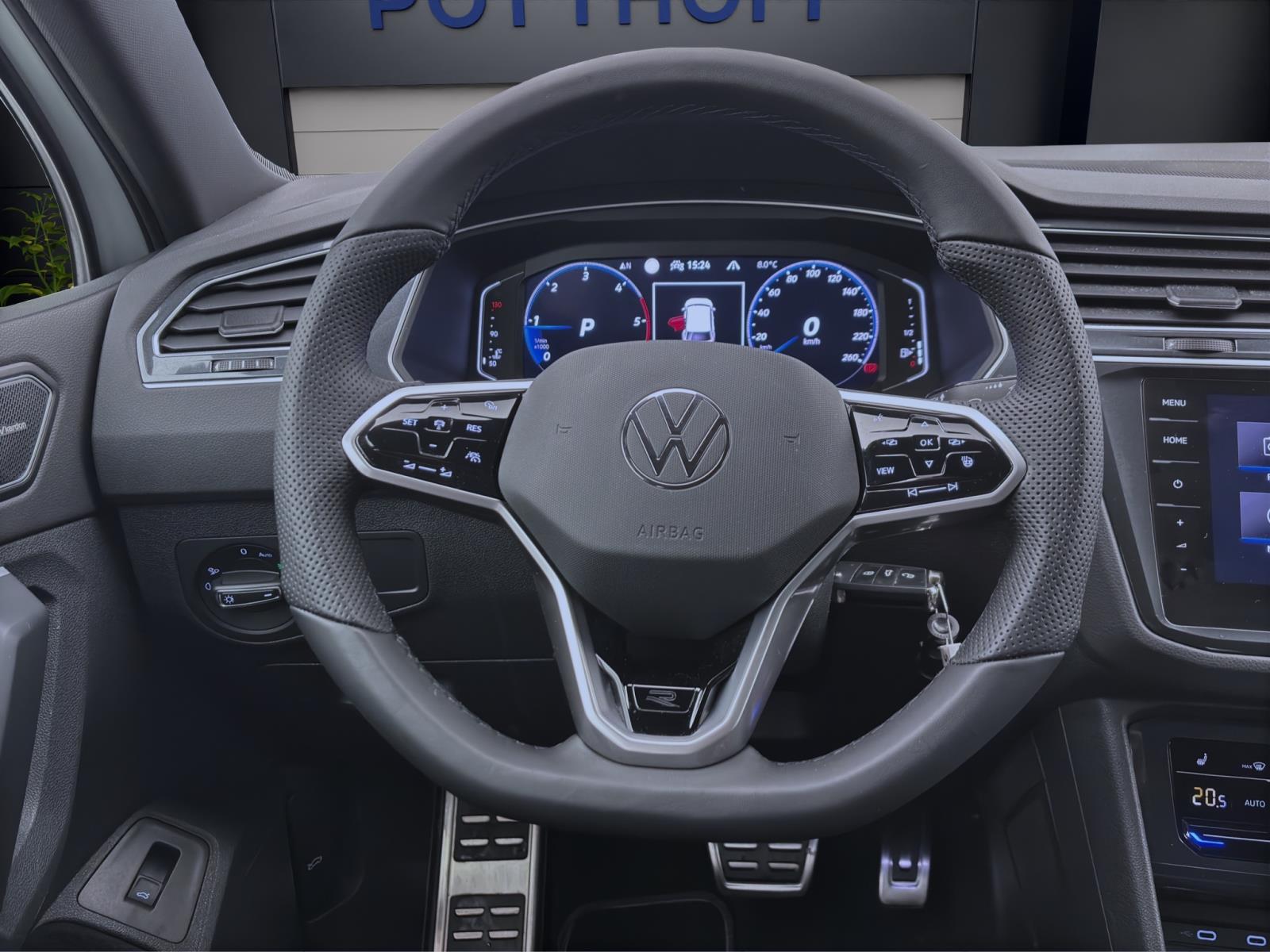 Volkswagen Tiguan 2.0 TDI DSG 4M R-LINE NAVI STDHZG PDC SITZHZG