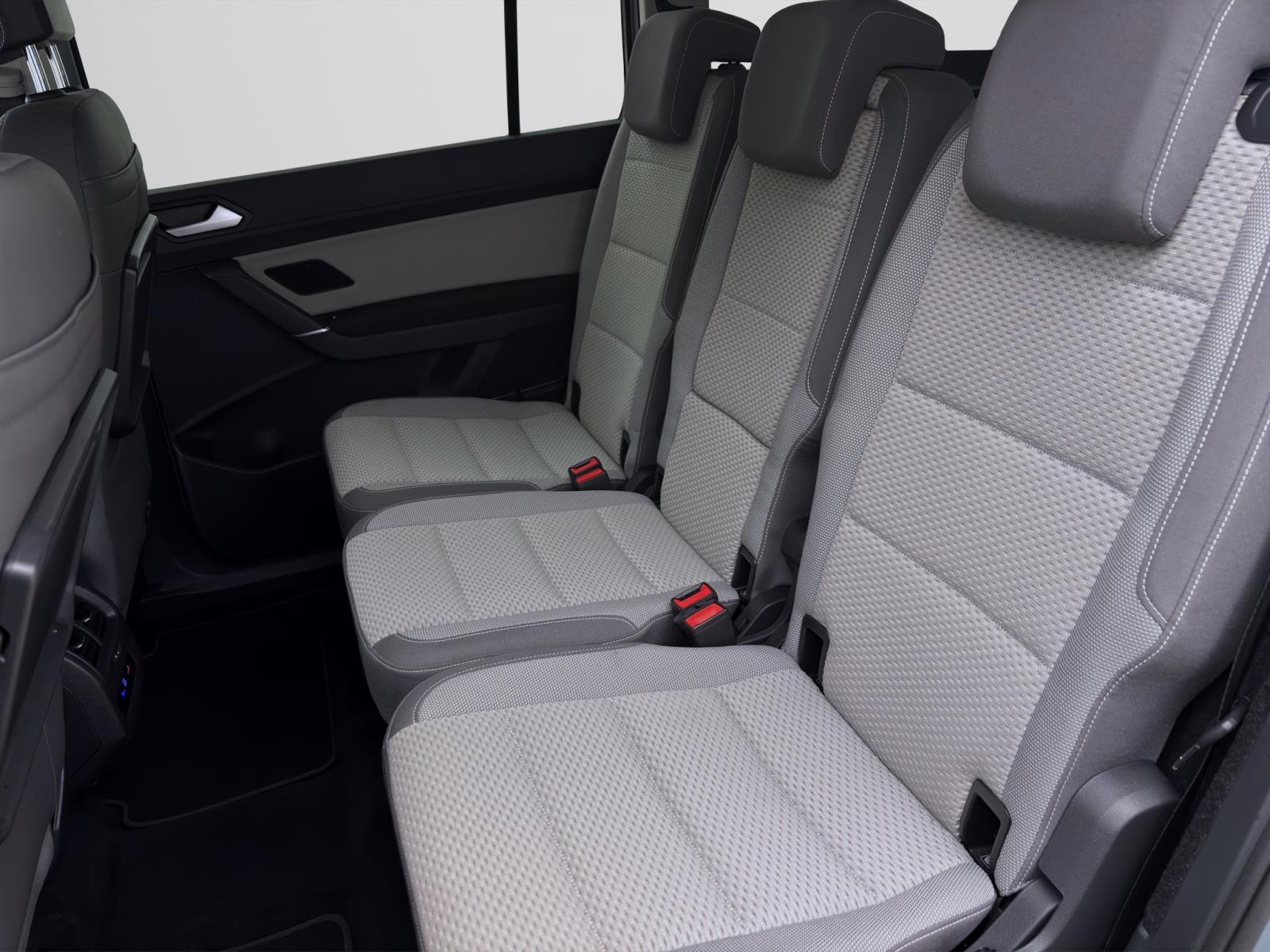 Volkswagen Touran 1.5 TSI DSG COMFORTLINE KAMERA NAVI AHK LM16