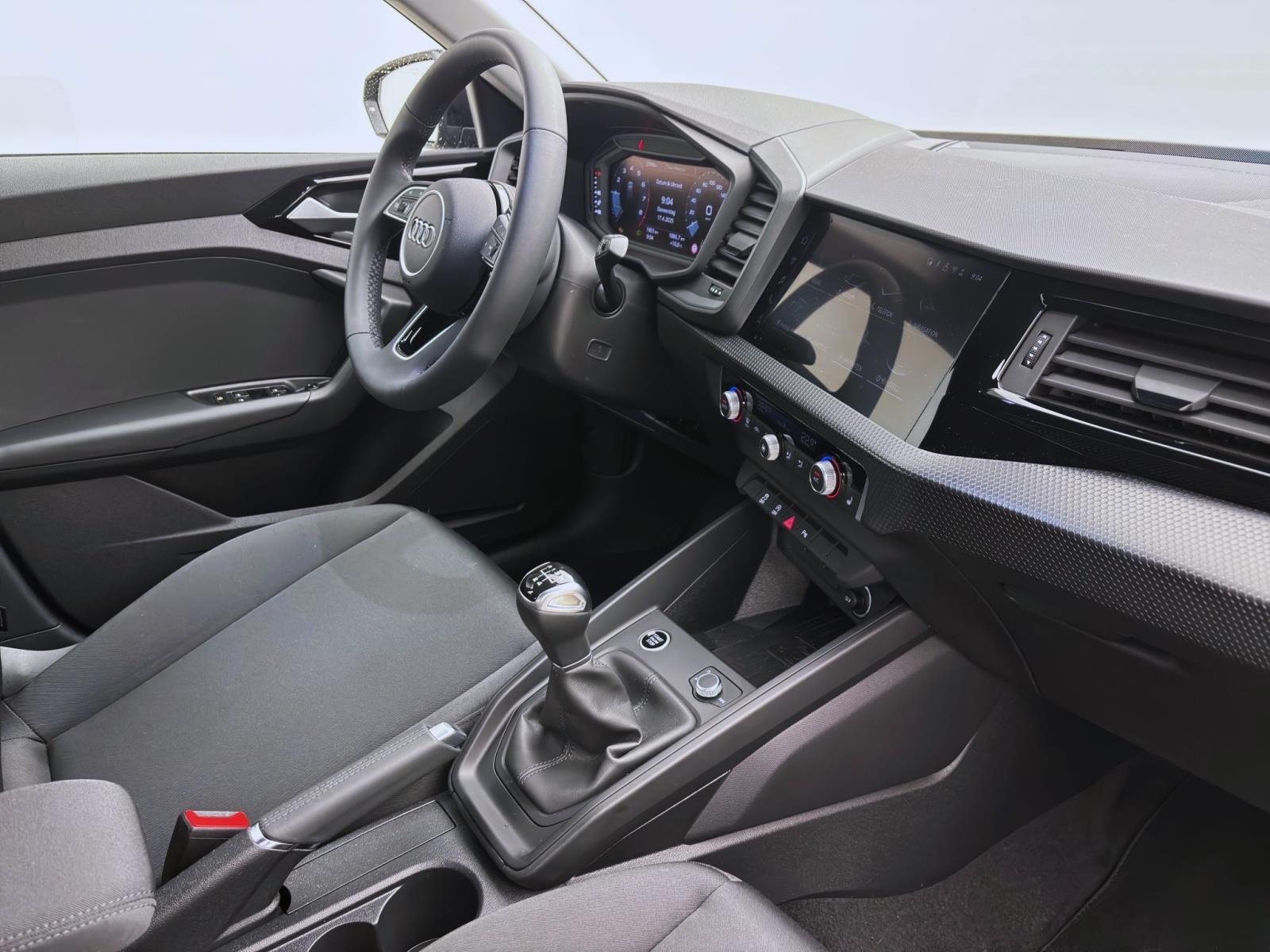 Audi A1 Sportback 25 TFSI LED GRA SITZHZG PDC