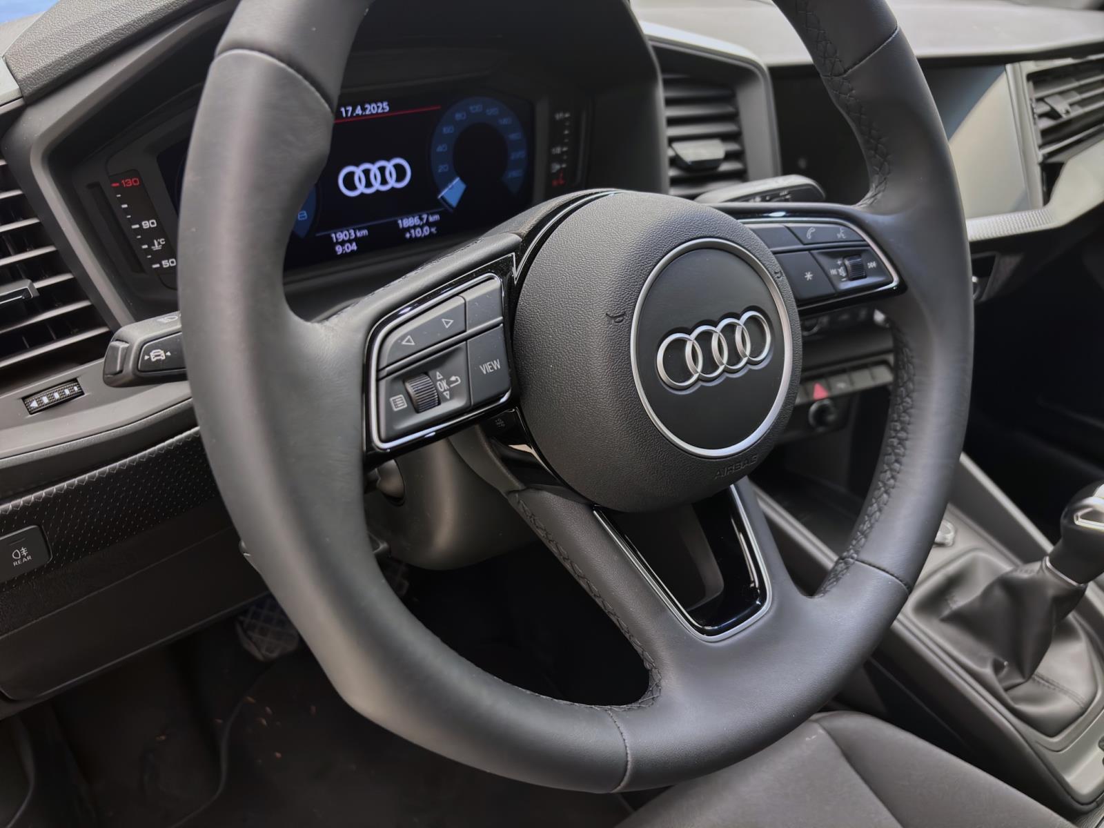 Audi A1 Sportback 25 TFSI LED GRA SITZHZG PDC