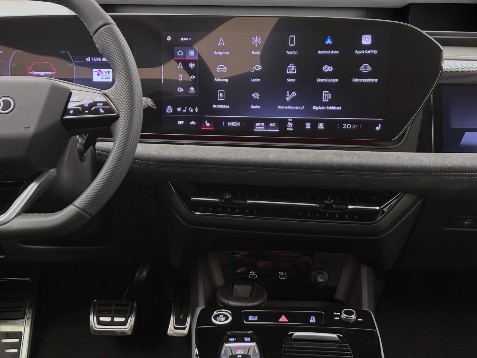 Audi A6 e-tron Avant PERFORMANCE S LINE PANO B&O HuD