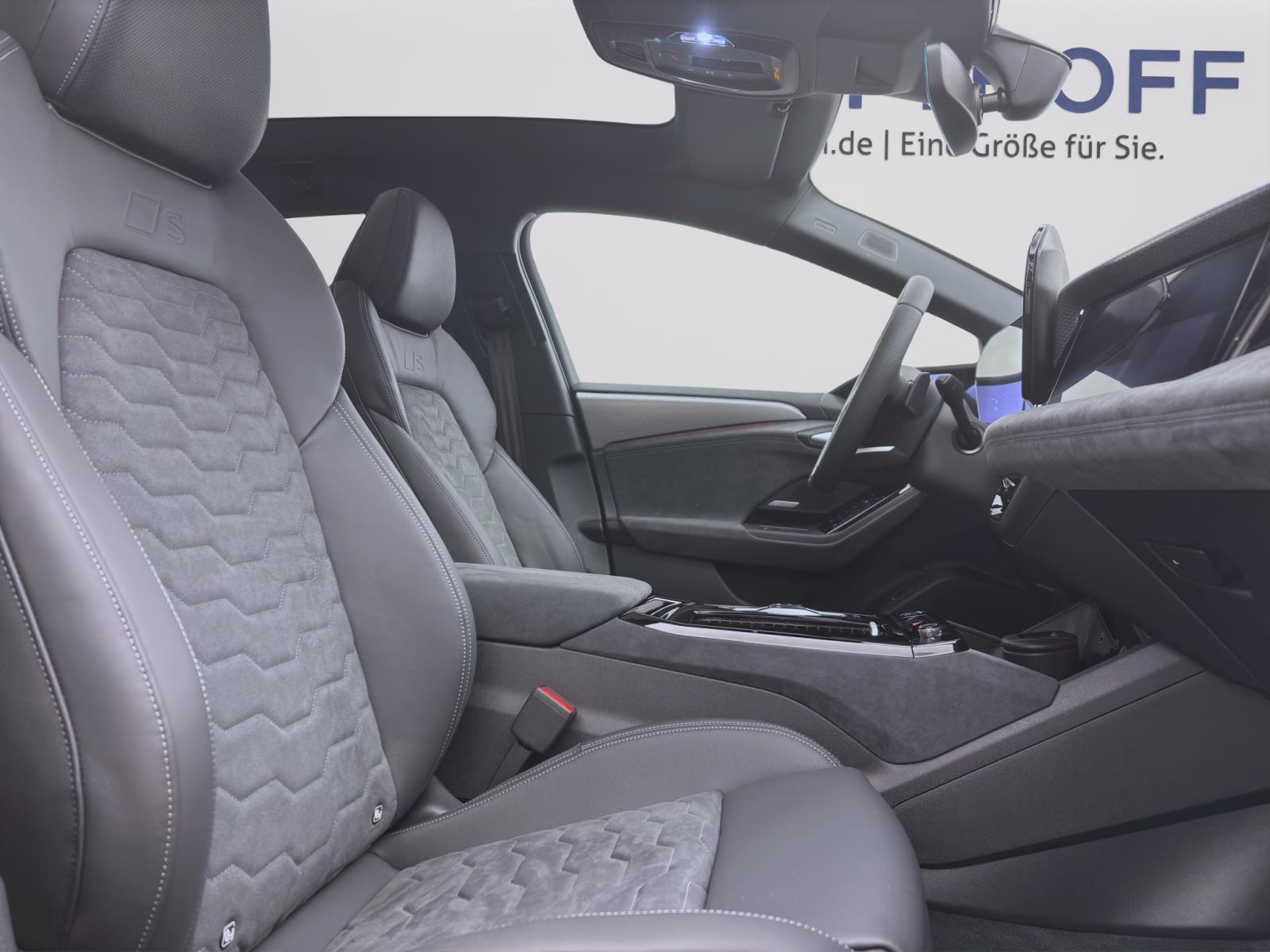 Audi A6 e-tron Avant PERFORMANCE S LINE PANO B&O HuD